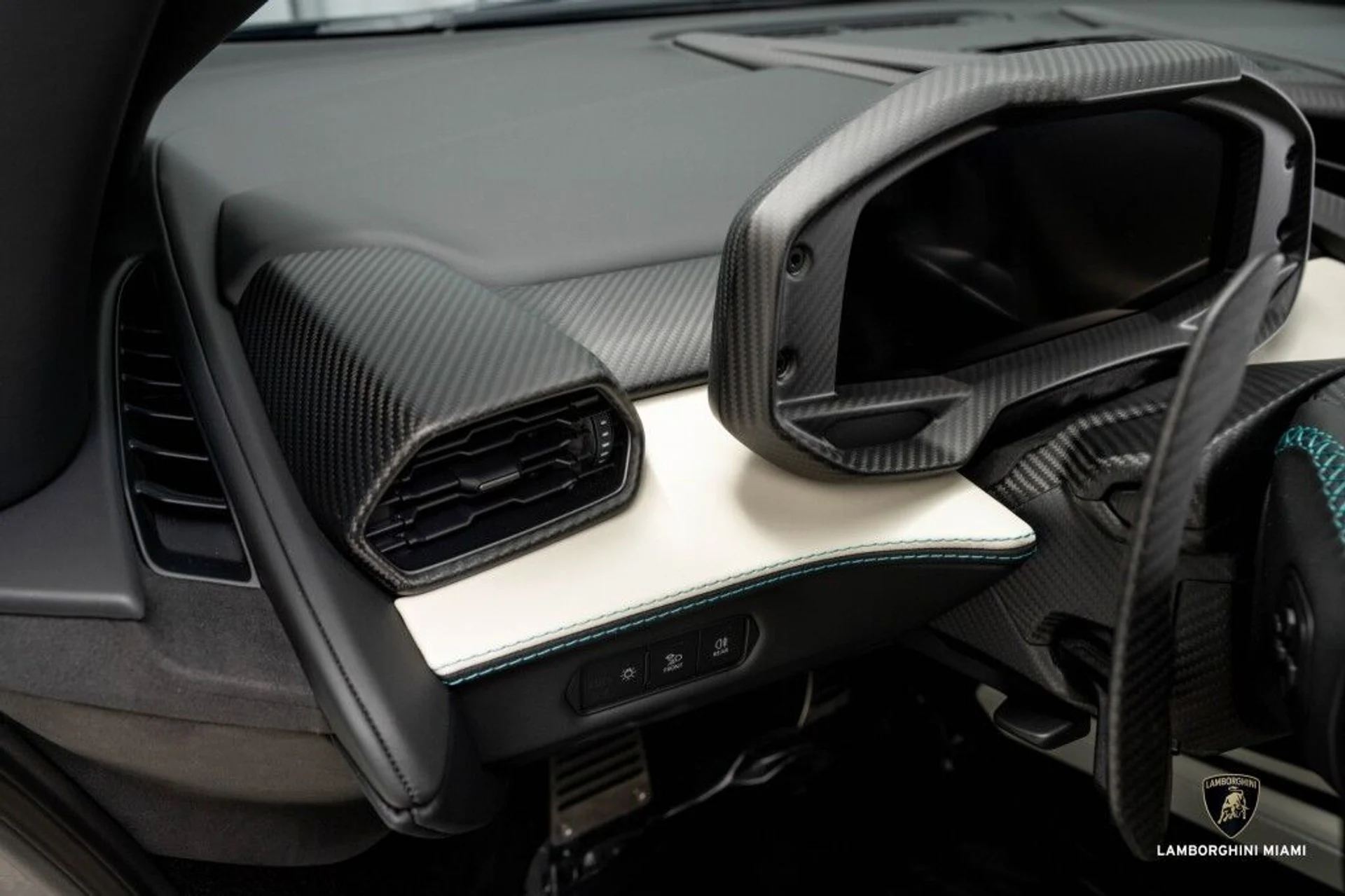 mph043_441221142_6faa66851ff23c633b255a510dbe45c9_8d11e6bb02