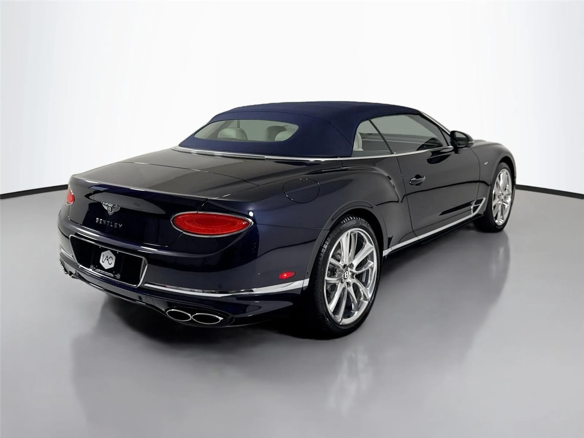 mph043_444204934_b257ce7dbb28152487f07ecc141e20bb_a57e3b943e