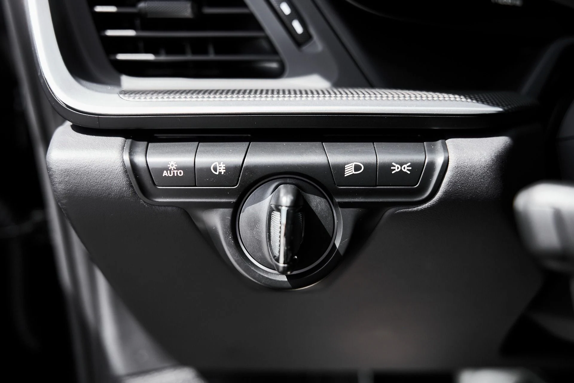 mph043_447277726_Used_2024_Porsche_911_Turbo_S_1774640265_700b774026