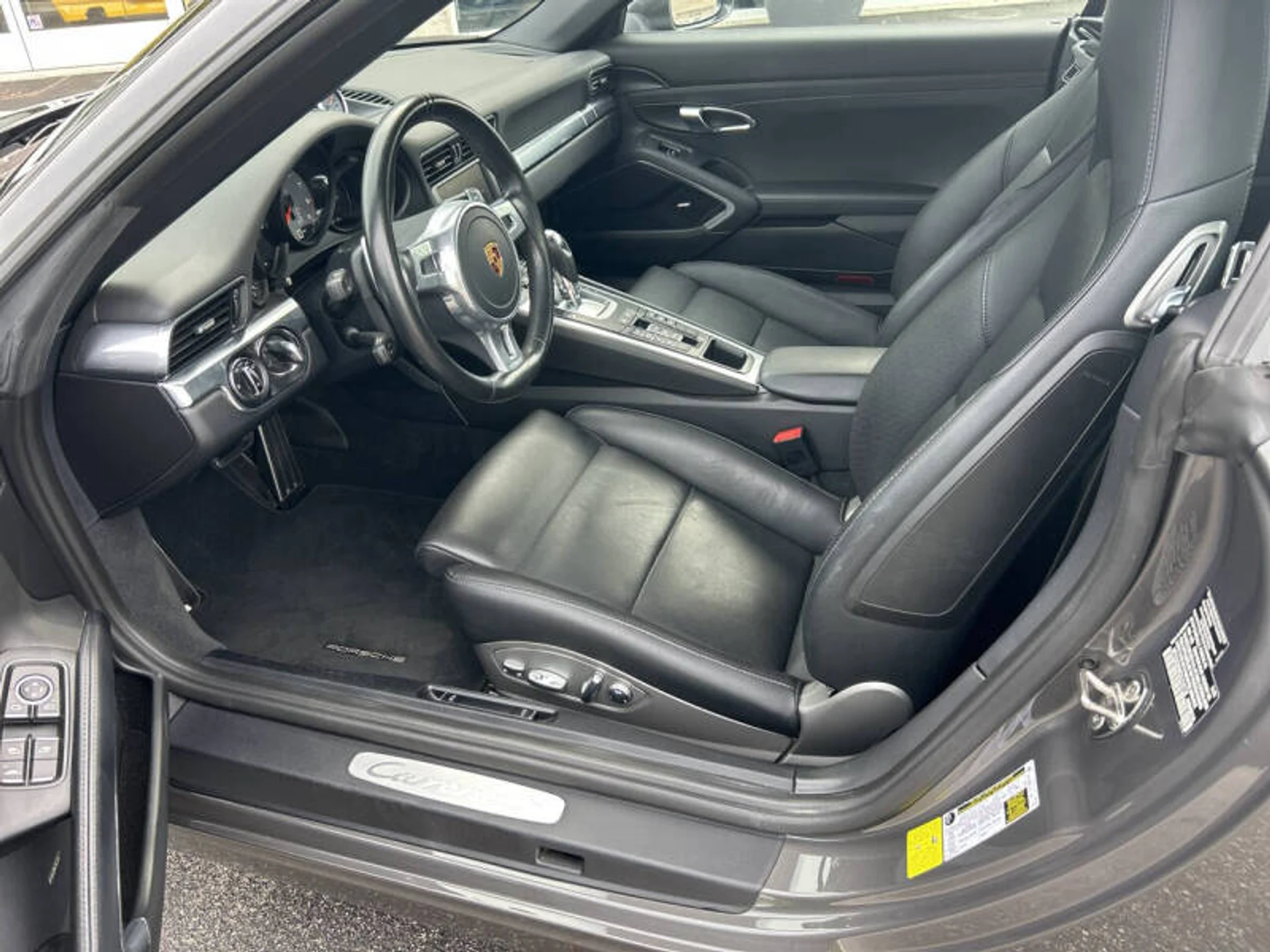 mph043_448763601_2016_porsche_911_carrera_s_2dr_convertible_1c1b5eb162