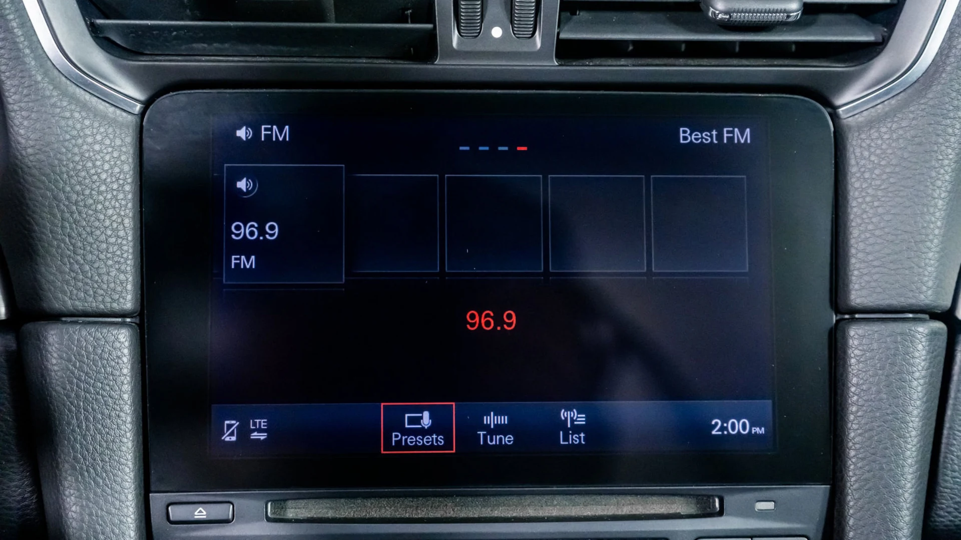 mph043_452245501_content_homenetiol_com_2001243_2130496_0x0_e3fe1cbd21d944ce93222241dc278abf_56c15af2ea