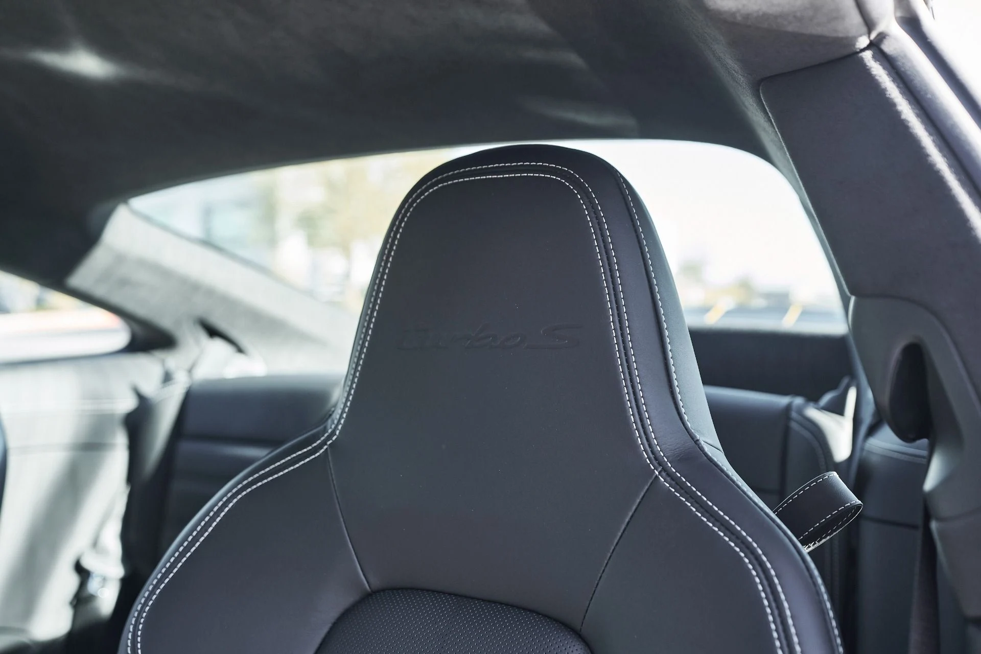 mph043_459804507_Used_2021_Porsche_911_Turbo_S_1765593005_b46018c870