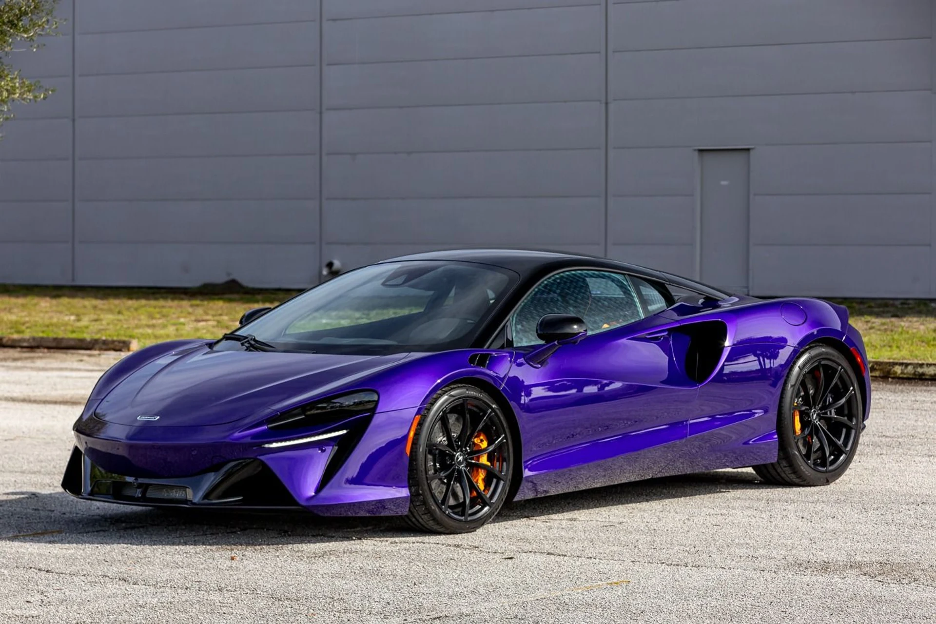 mph043_461998576_362_p44_l_e8aec6ae27