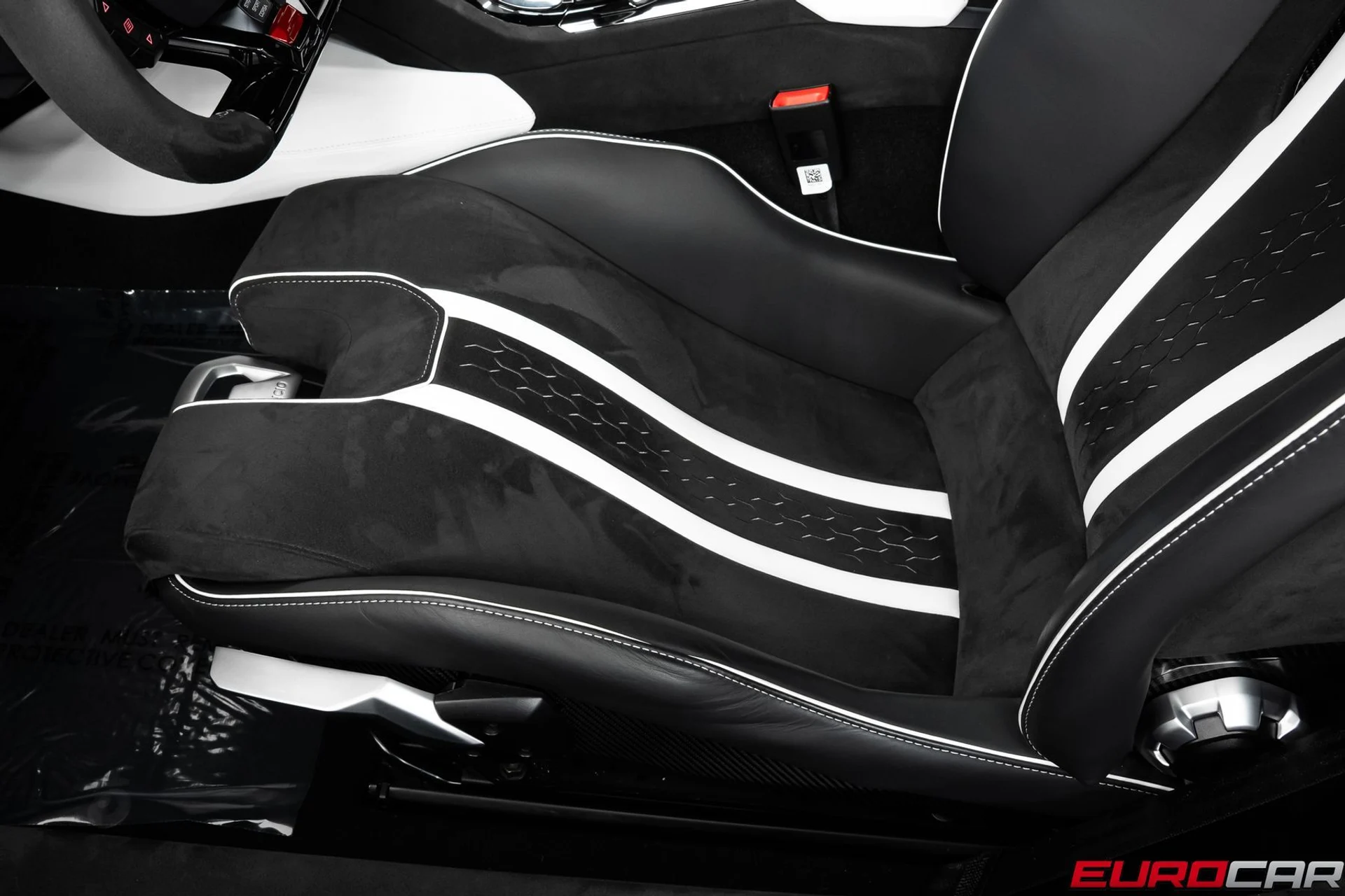 mph043_478658321_e50bdcc8_2682_46e6_886a_4b485e337fed_091805c054