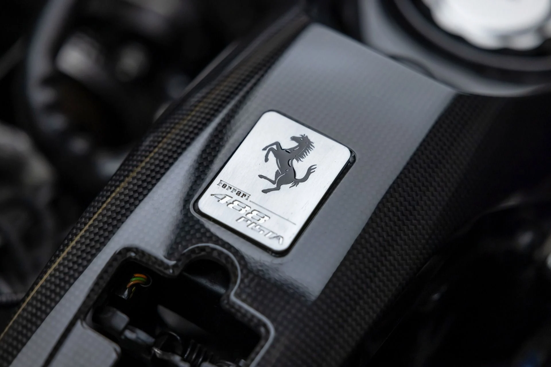 mph043_49509899_13163_p44_l_8a974aca5f