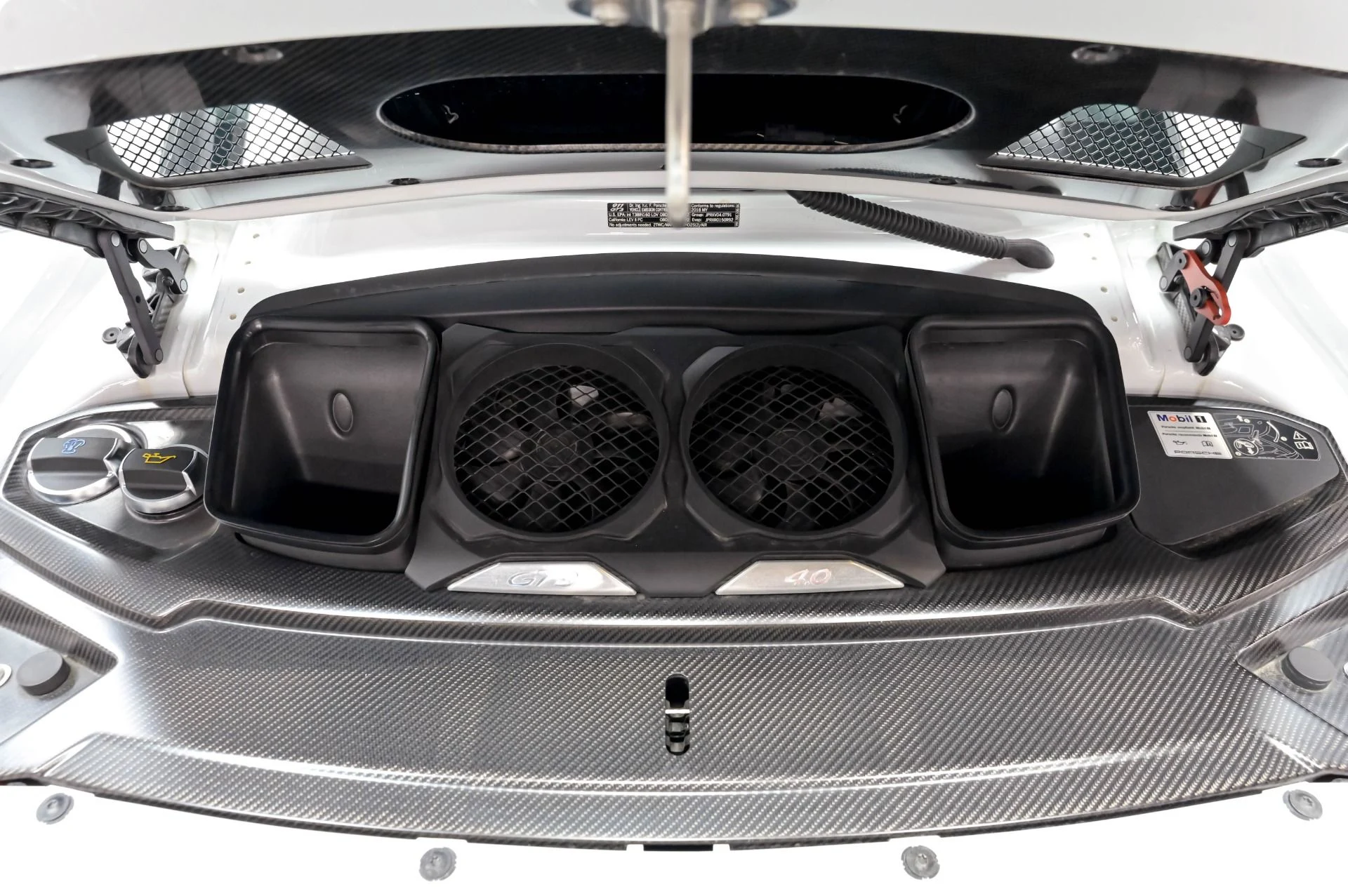 mph043_503994749_Used_2018_Porsche_911_GT_3_1778195447_6bbdd44d7a