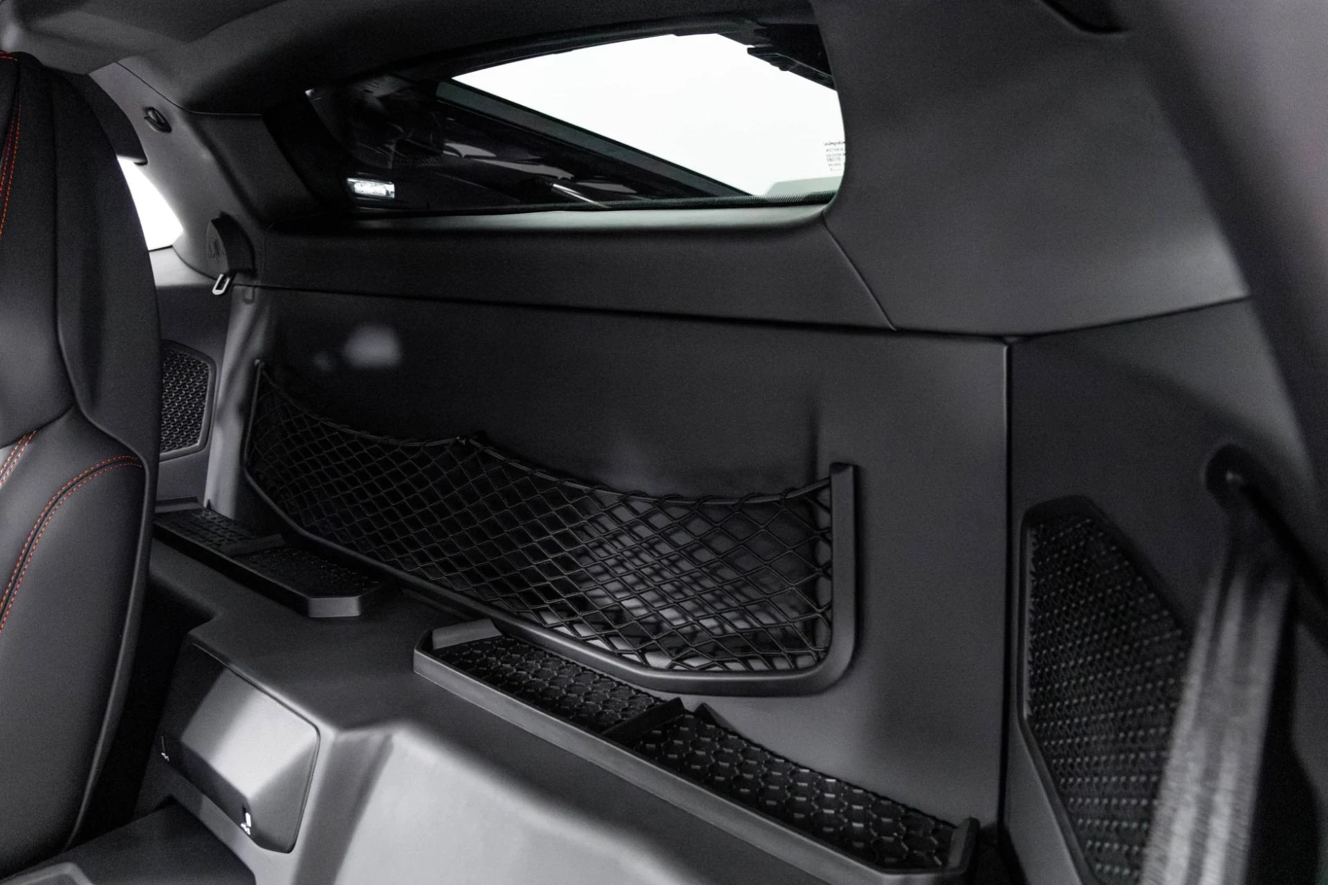 mph043_509877376_Used_2021_Lamborghini_Huracan_EVO_1762806469_e824bc4154