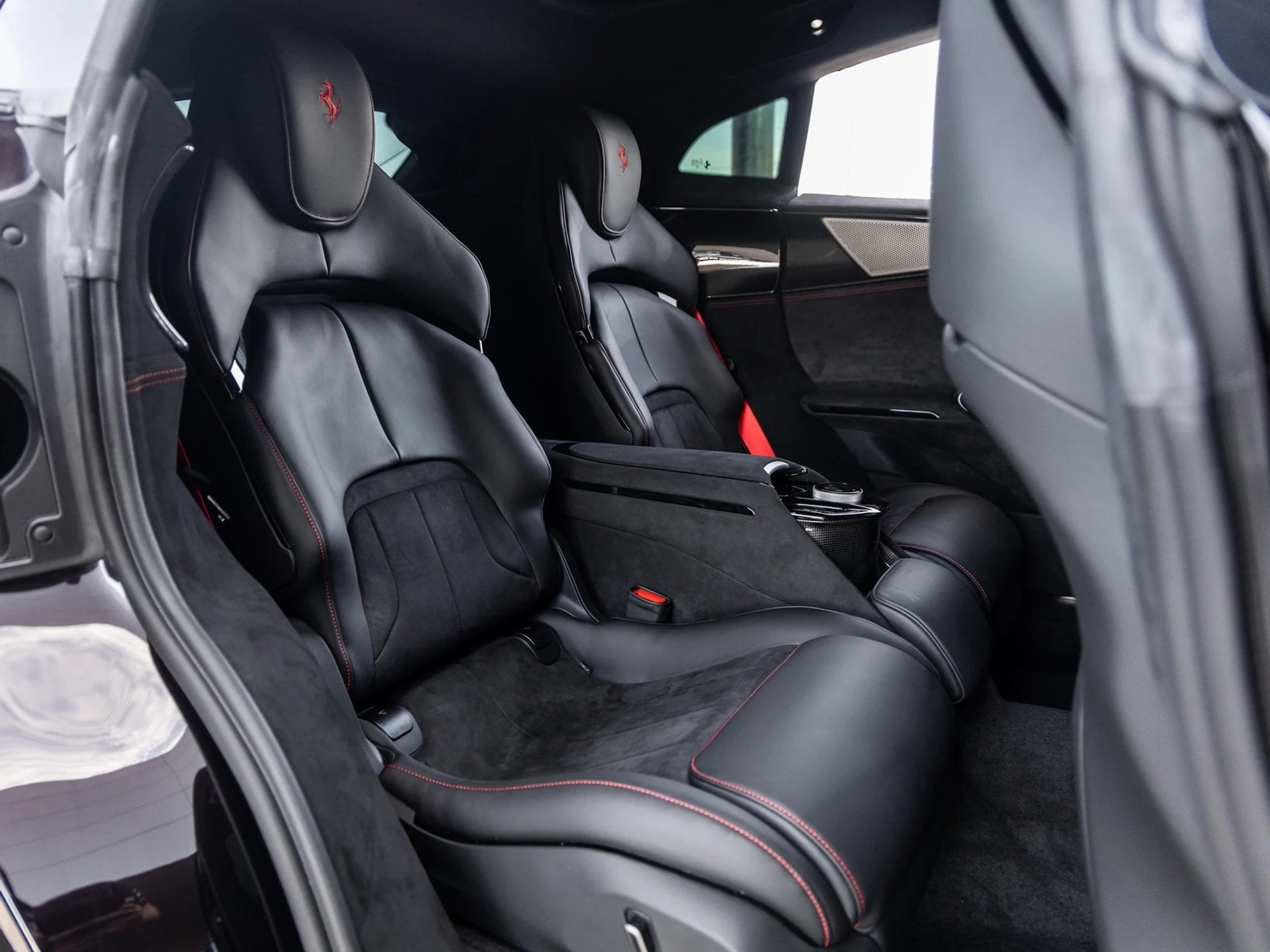 mph043_524626889_44_68f305894e