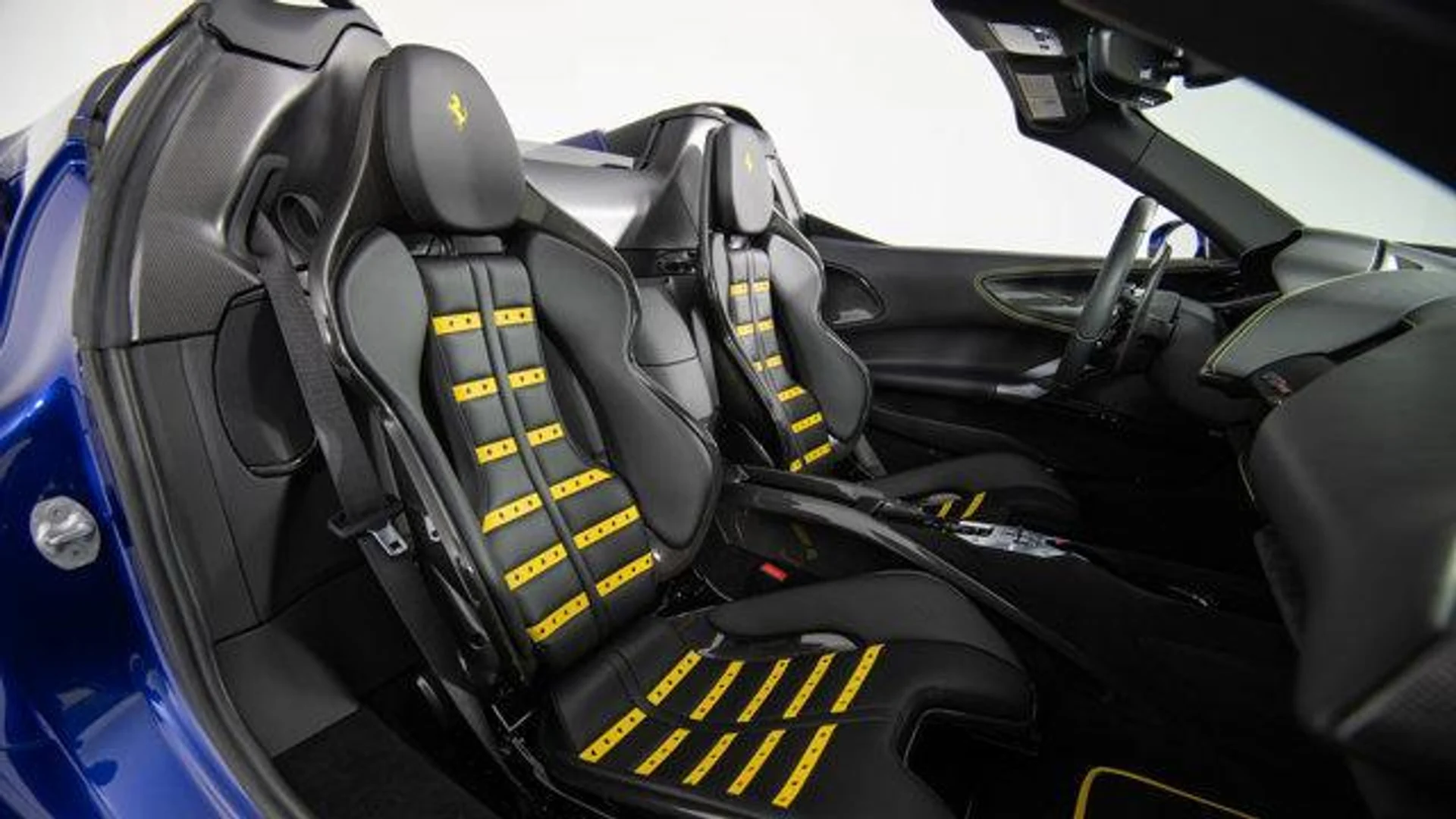 mph043_537901897_WS_8x_G_Wrl_Sf_Wf_Zfni1_MU_2wg_U_i_QQ_2eccf6f047