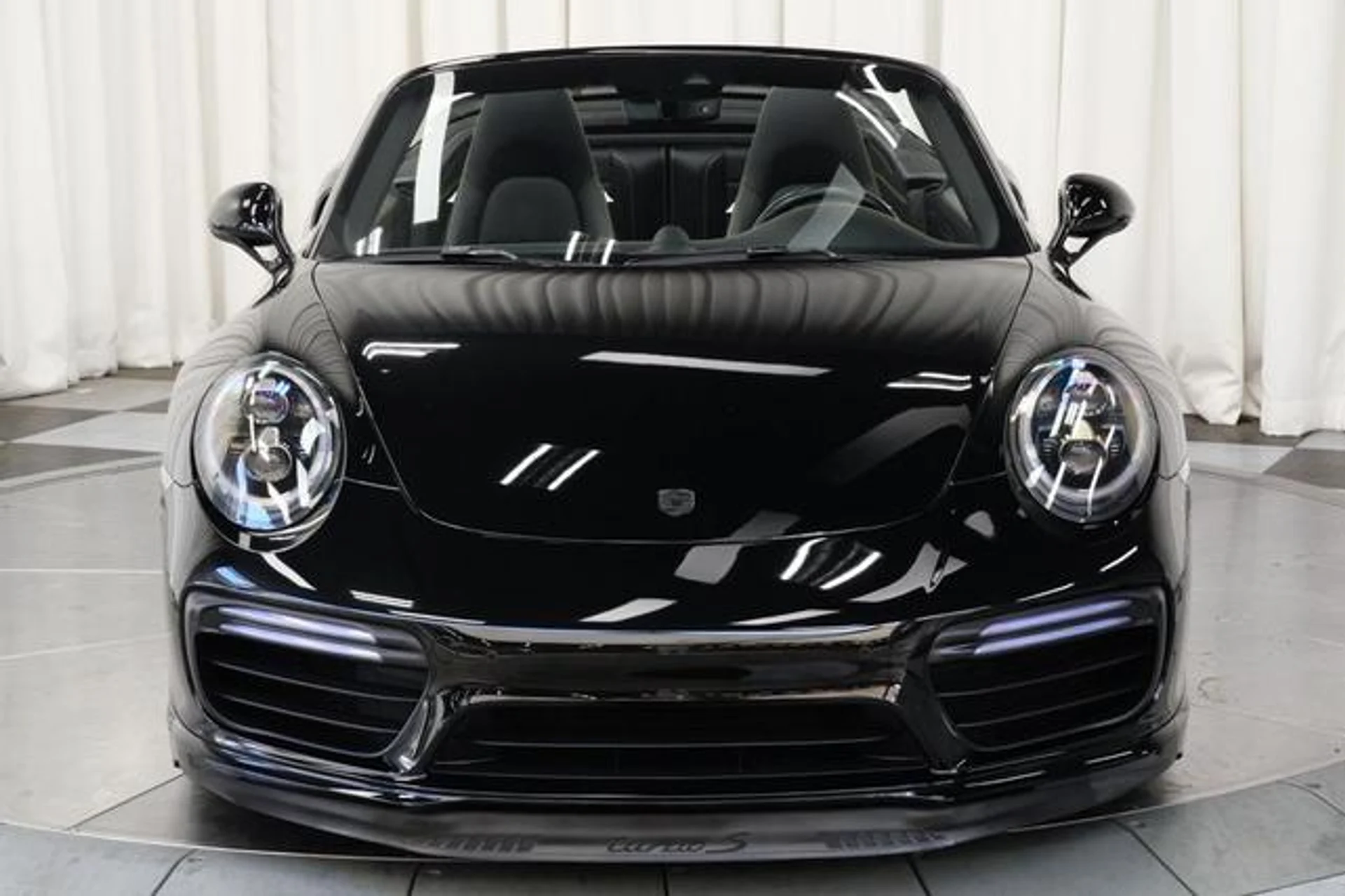 mph043_547767325_86v_IHWU_Xx_HB_Qz_T_Pvi3_Vu_I0i_Fb4_1497fa17eb