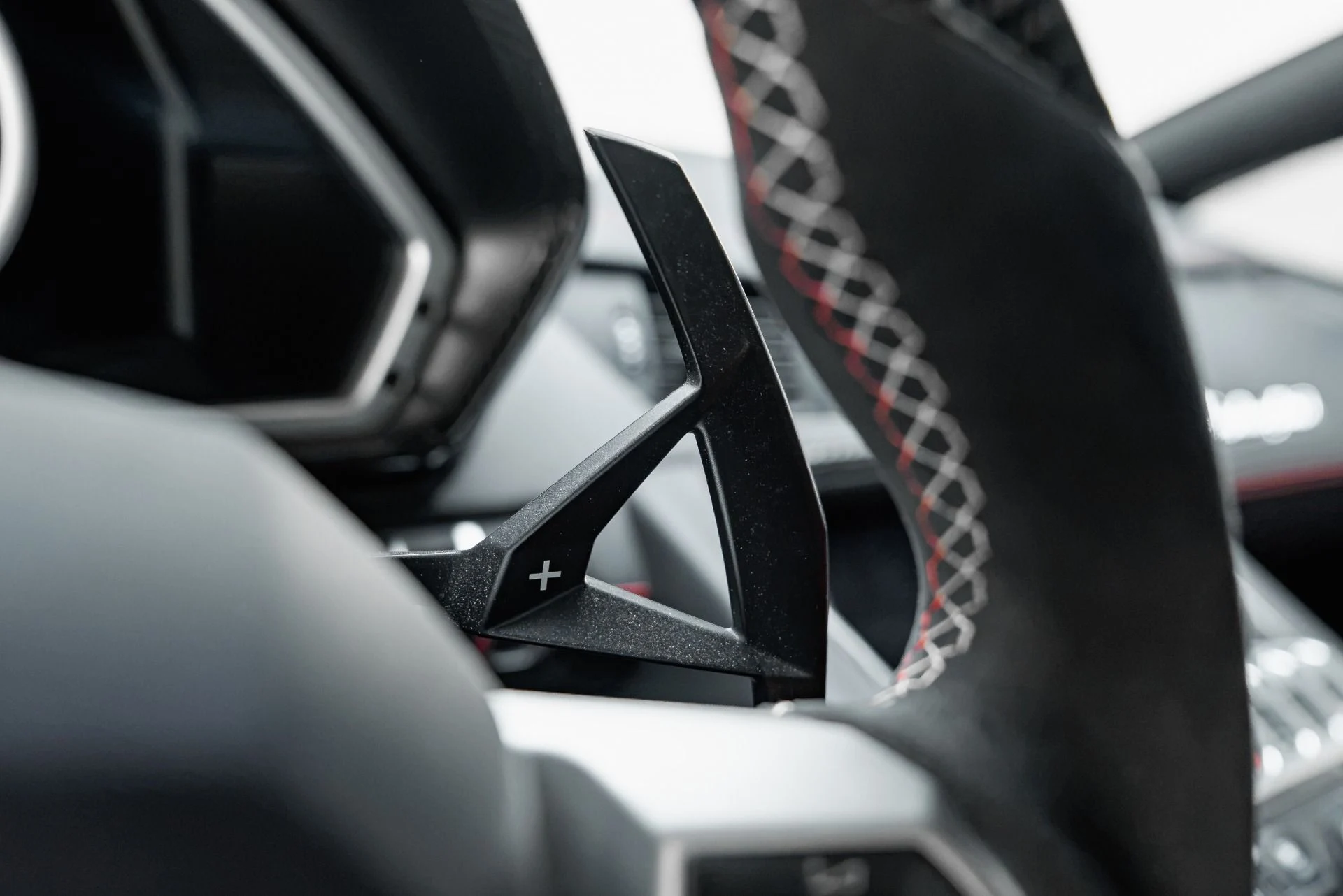mph043_557550145_Used_2016_Lamborghini_Aventador_LP_700_4_1790099120_f71a7a13a3