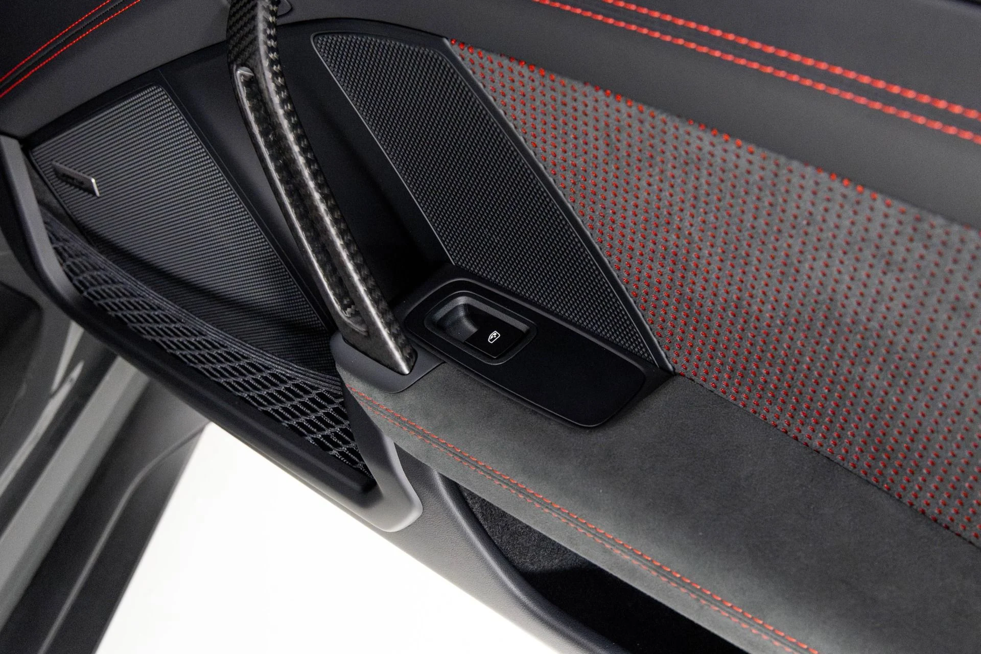 mph043_573876100_Used_2025_Porsche_911_GT_3_RS_1760657268_9276b48267