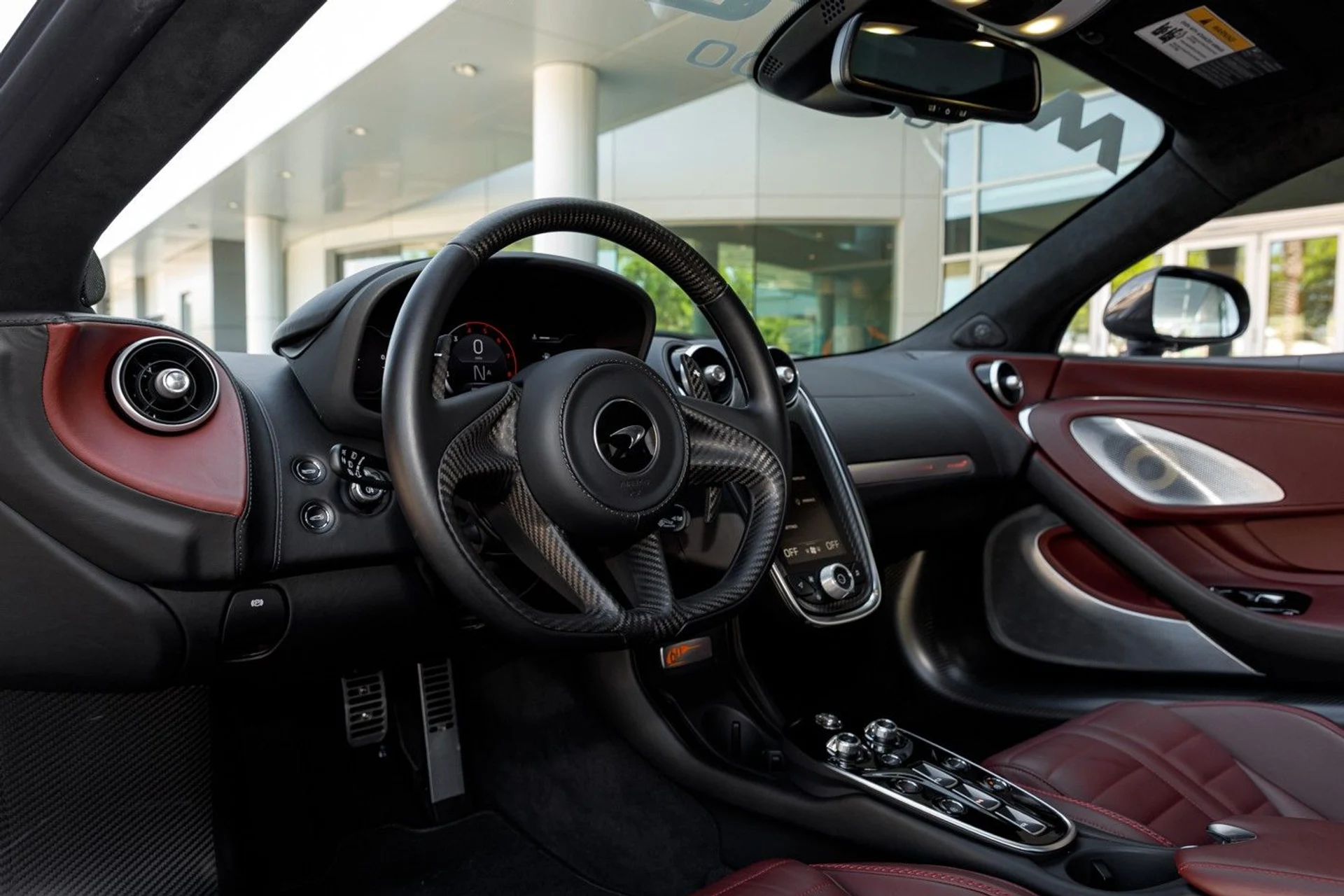 mph043_575933633_467_p44_l_0b45f1e8fd