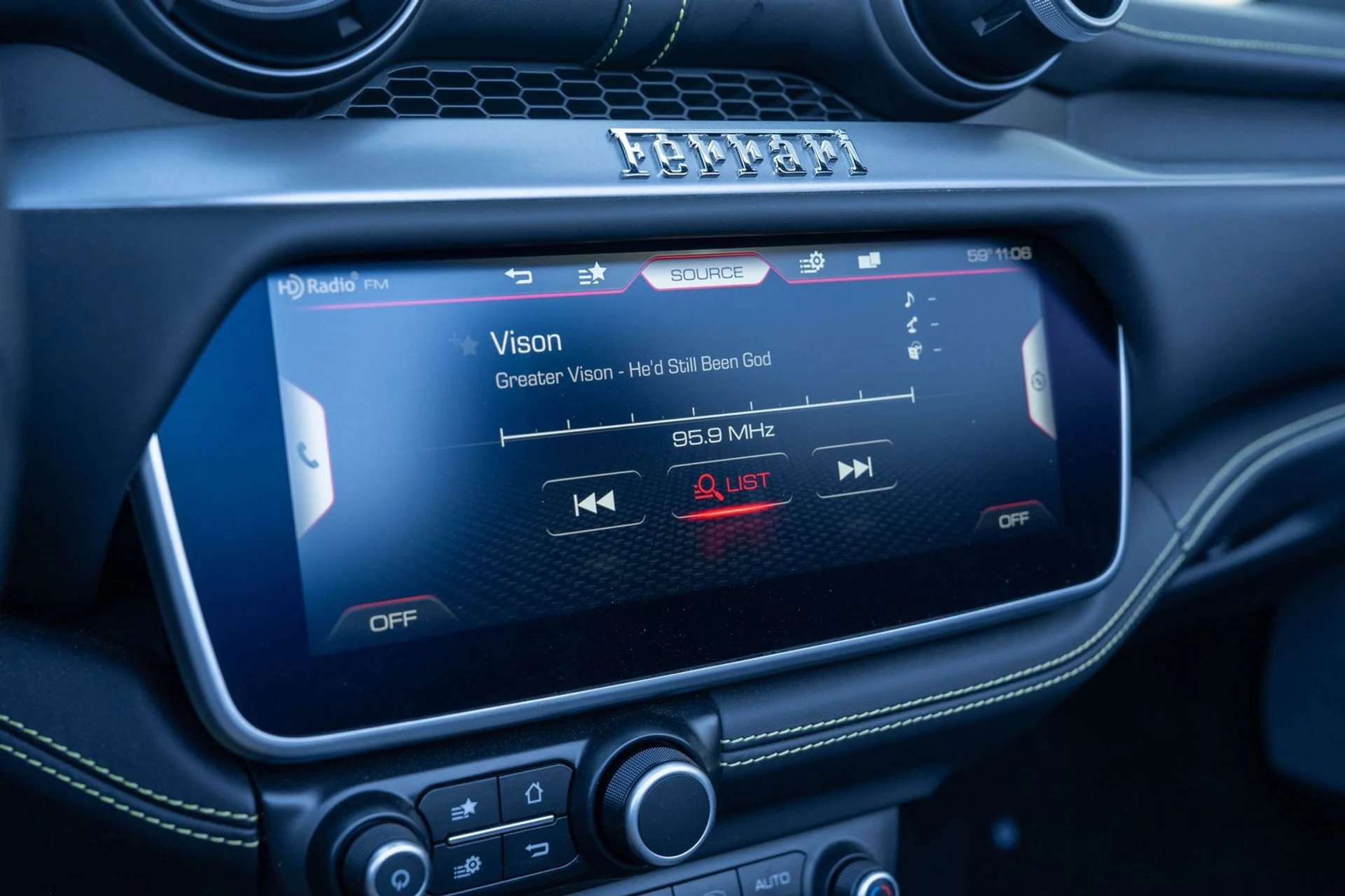 mph043_611893167_2bf0fecef79945fca8a21f8a47b4a532_90370e7720