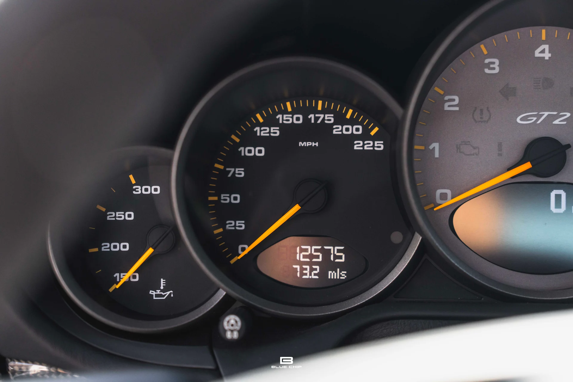 mph043_614034044_6a34670ee8b7f65792d72f44_2011_Porsche_GT_2_RS_43_6cc662d762
