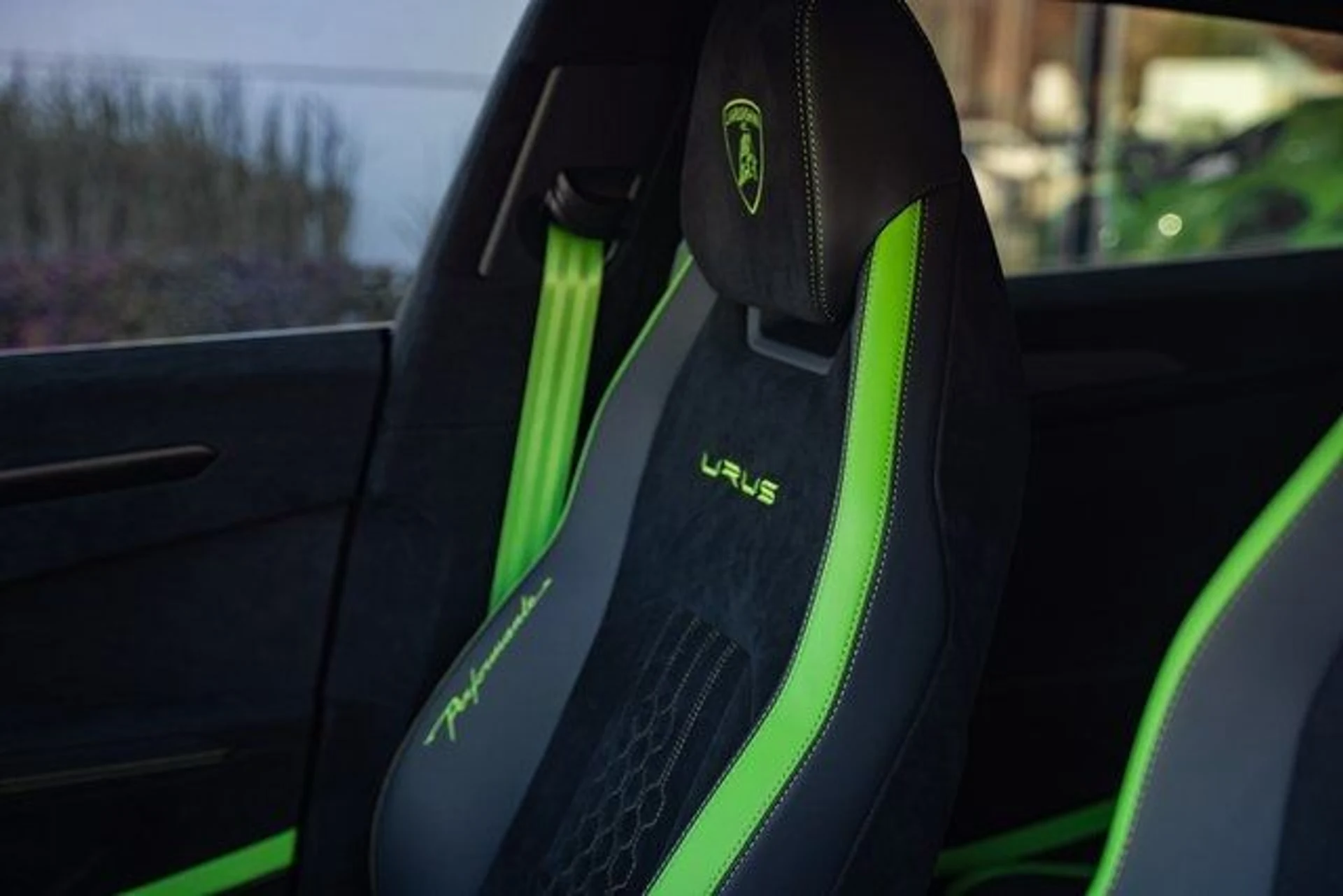 mph043_616000321_b41b530ff20e009b7459b5b9d7d01630_95608b6e4b