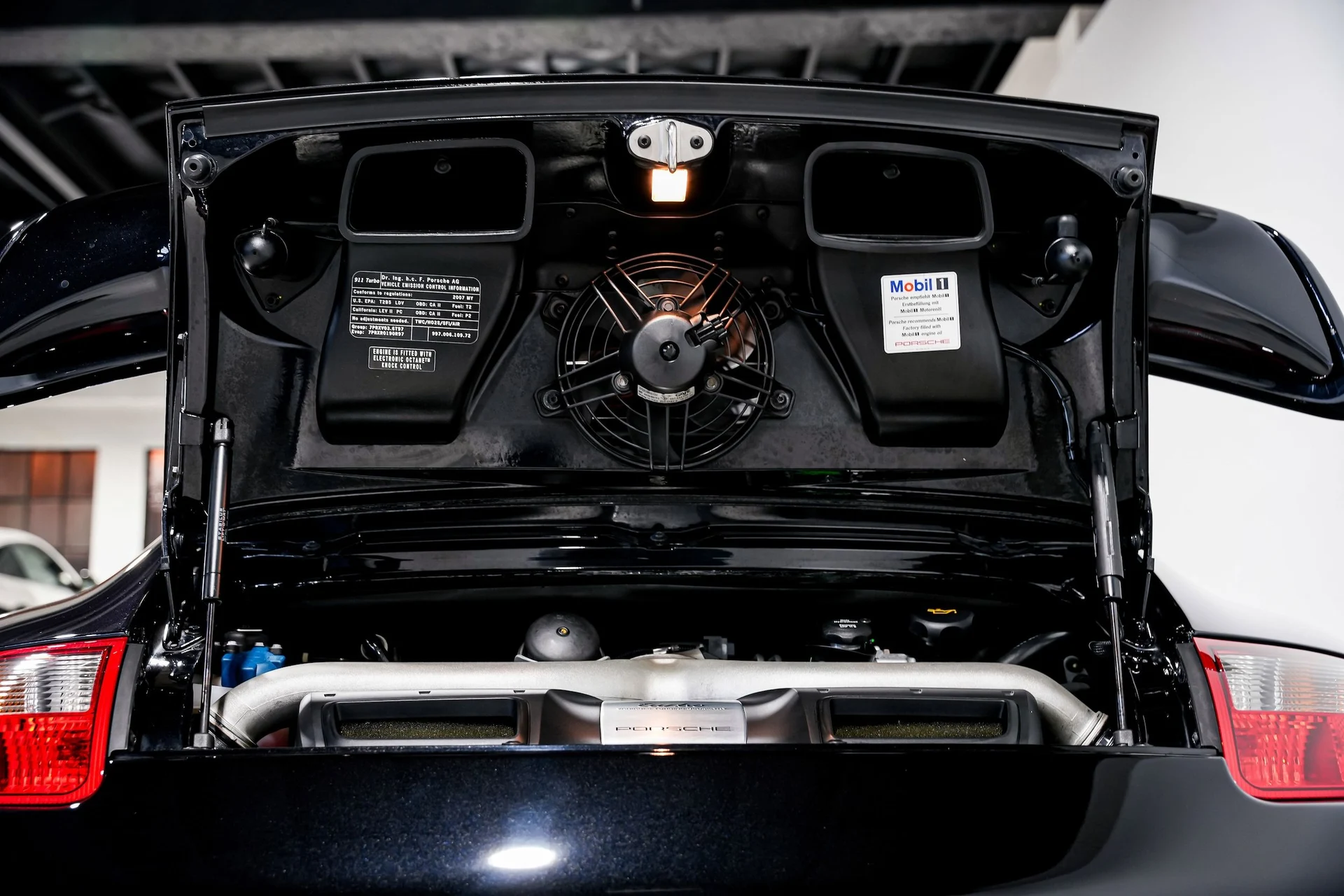 mph043_623079807_f050e39344eb993b86a0250677c32b2bx_5587a13c66