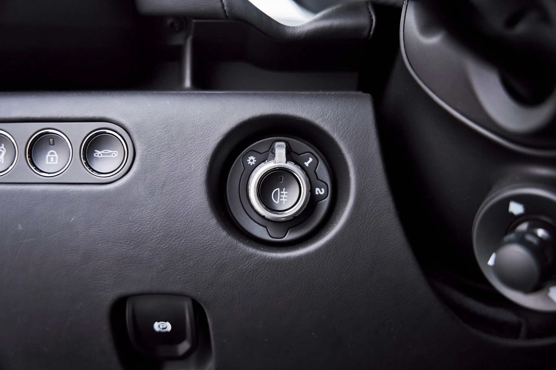 mph043_63630467_Used_2023_Mc_Laren_Artura_1770833726_8204296400