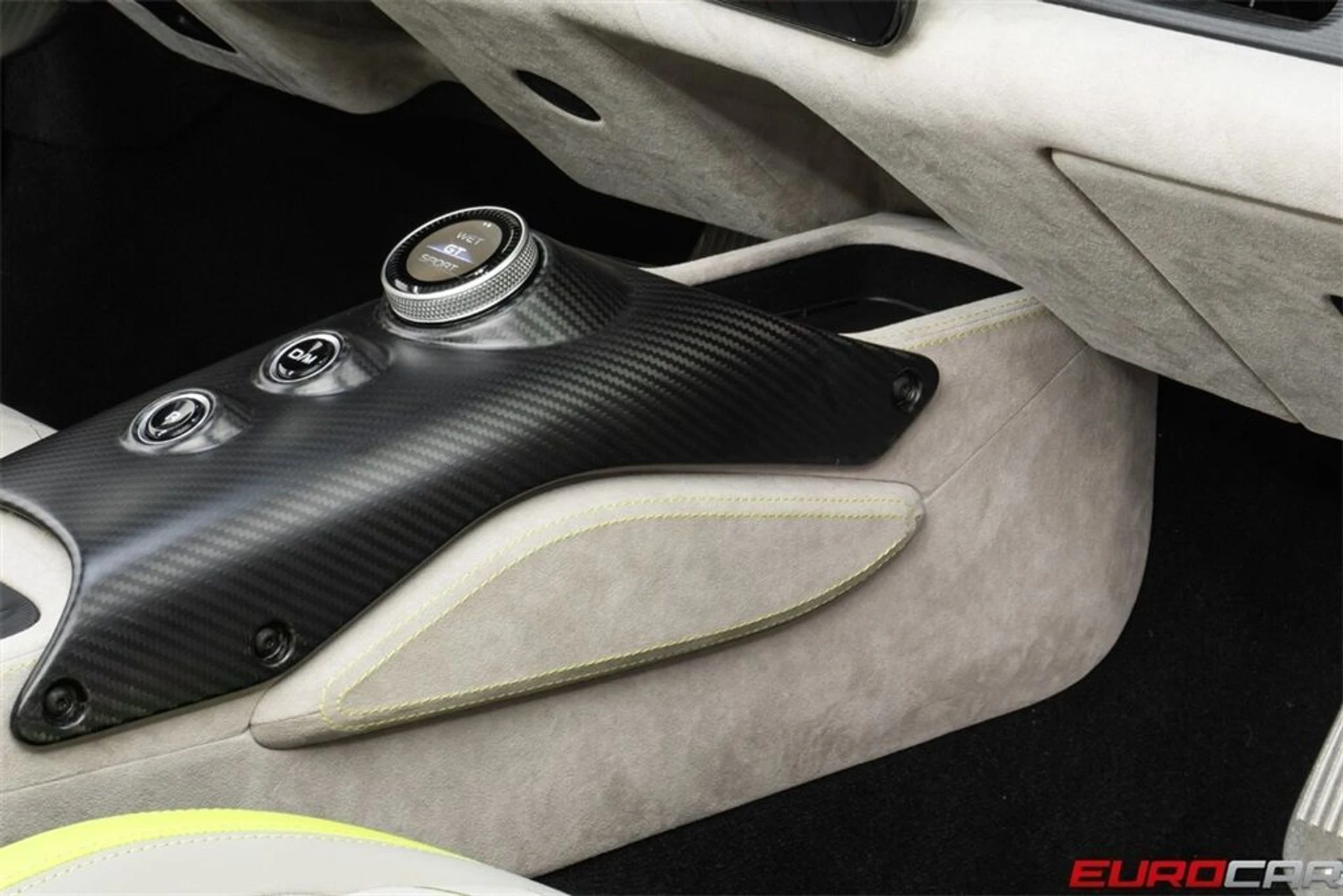 mph043_644913807_image_44_5227a6cfb7