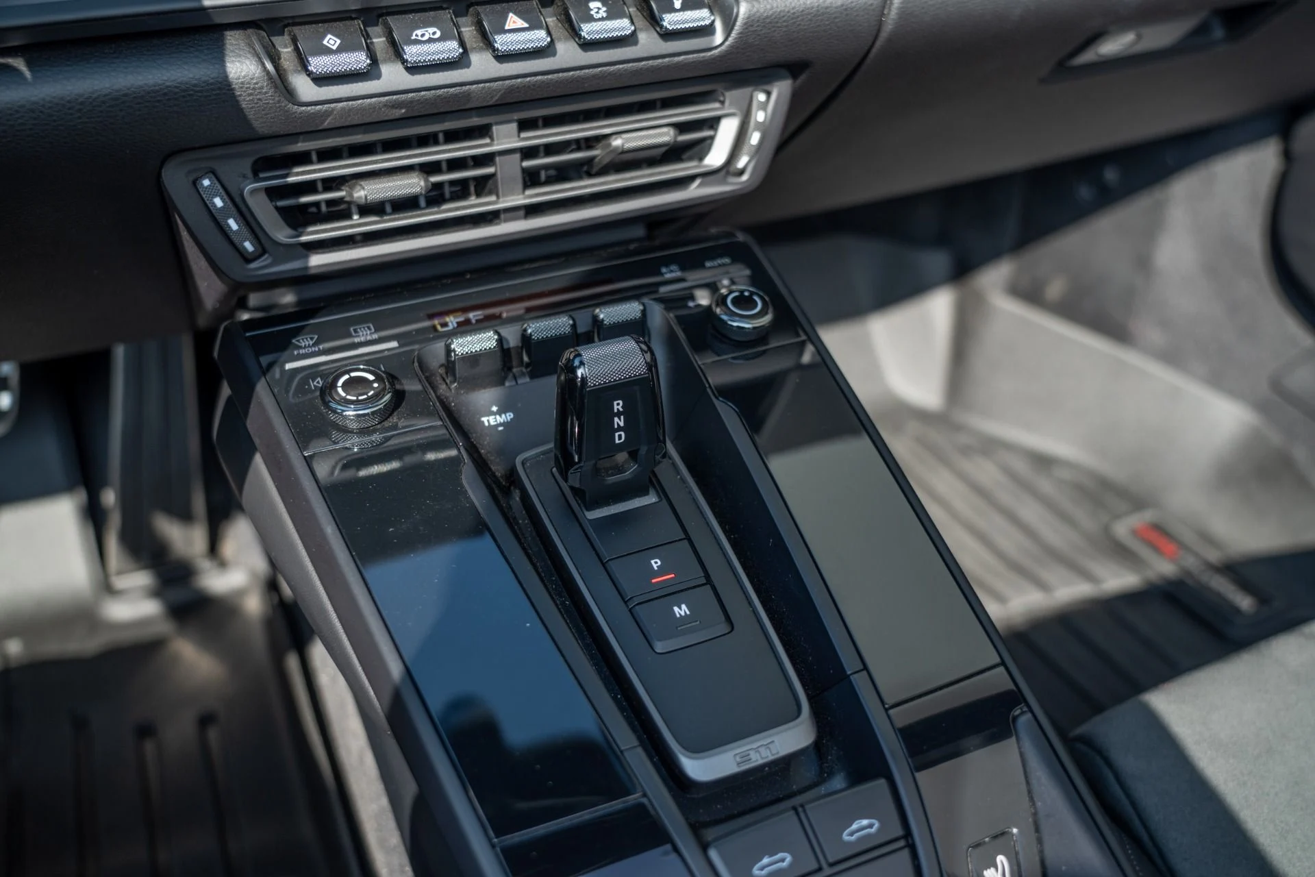 mph043_661273947_Used_2024_Porsche_911_Carrera_GTS_1761603170_0bd203b10e