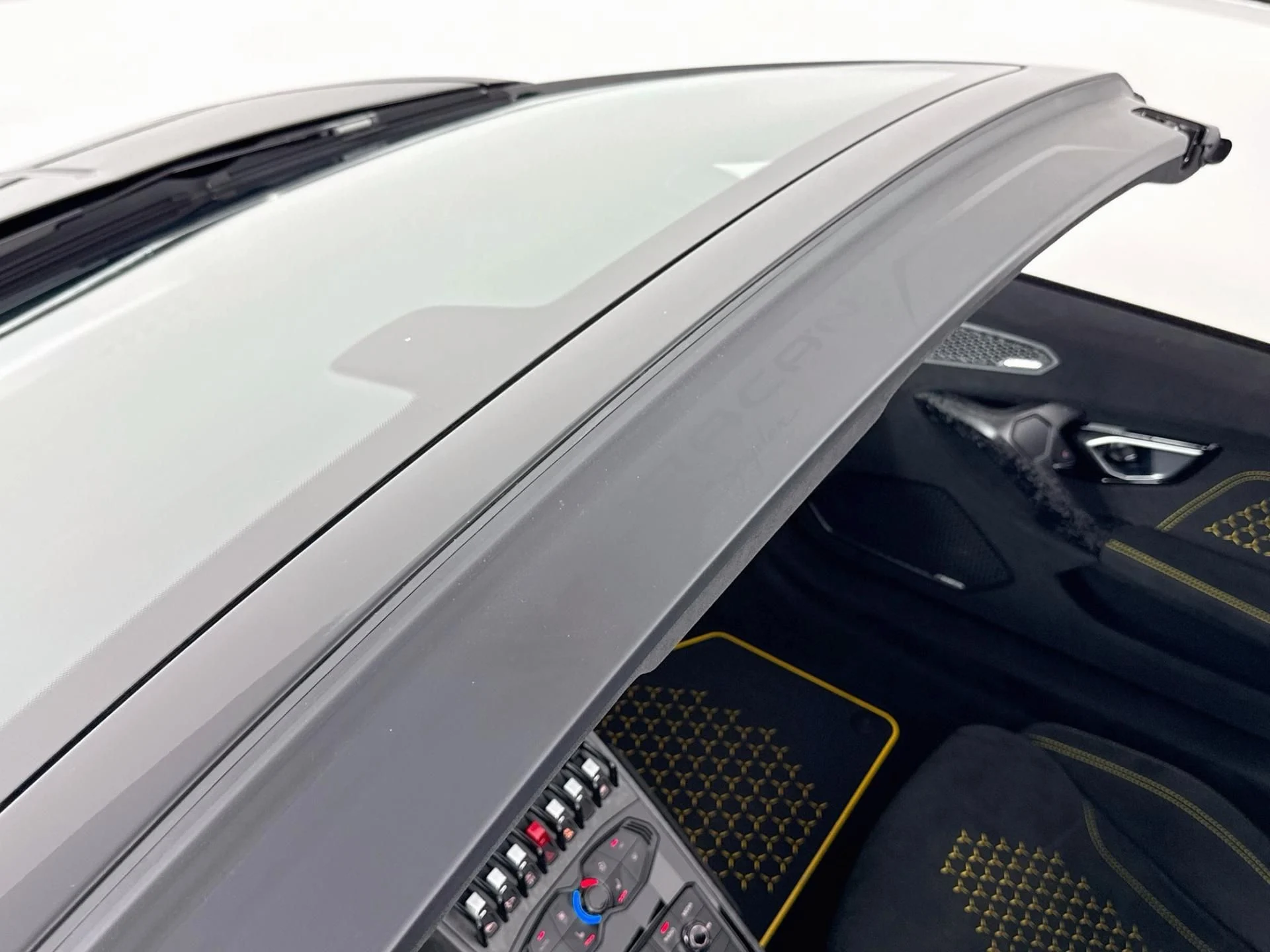 mph043_665243113_Used_2019_Lamborghini_Huracan_Performante_Spyder_1793134367_60ed9fc0e9