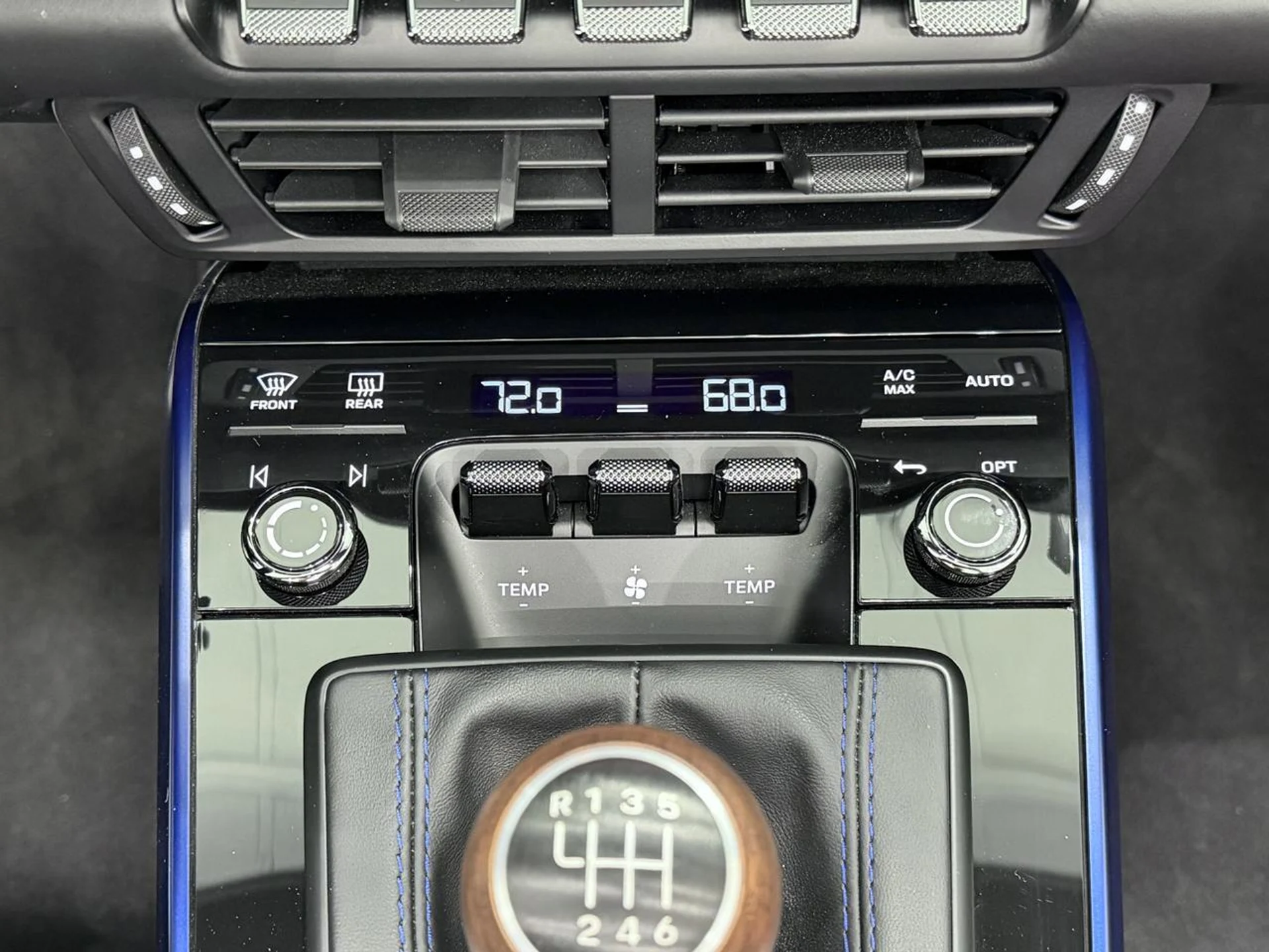 mph043_667332126_d94d8abd84b79466645a00aac831b9ea_e8c793936c