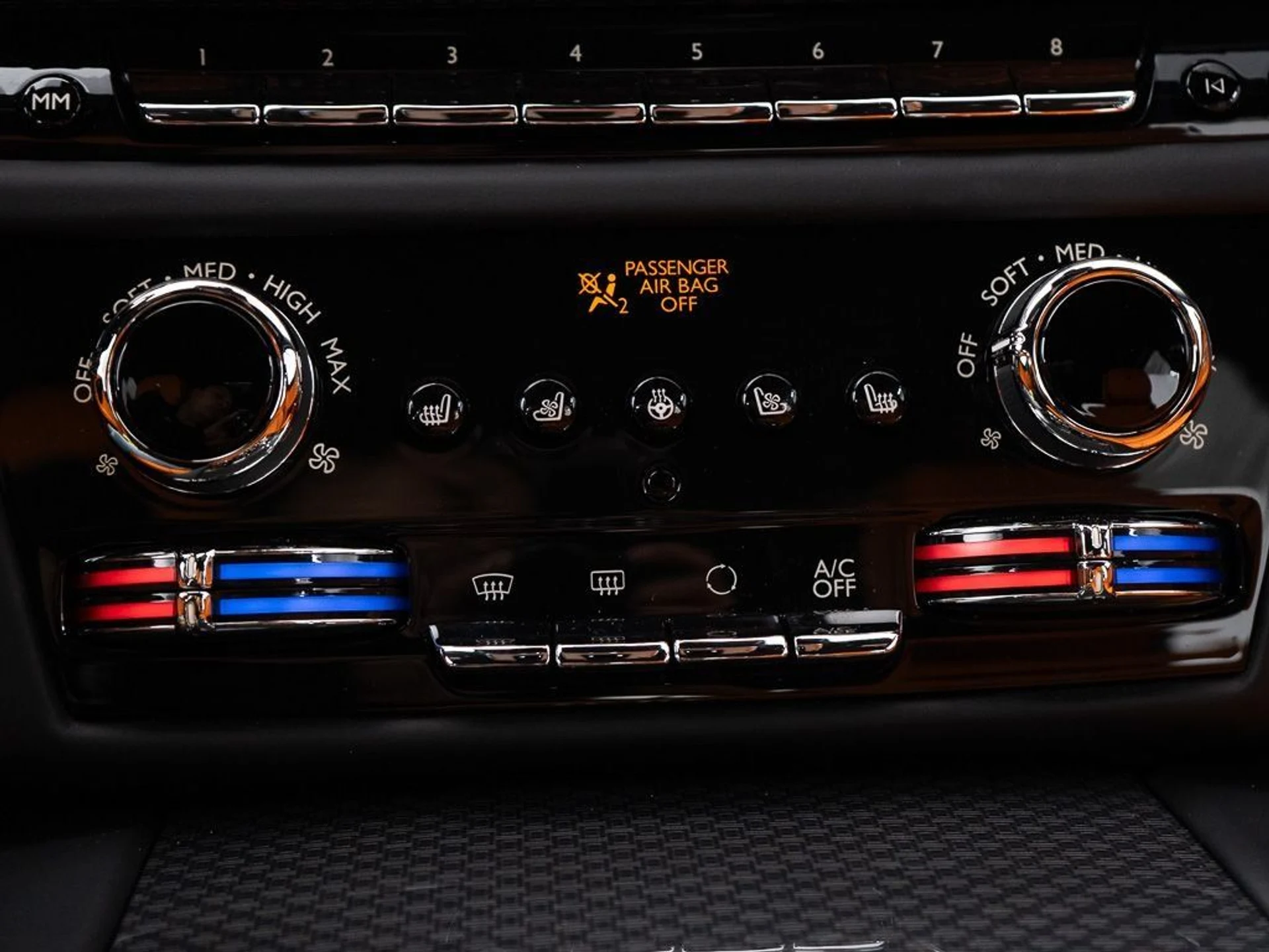 mph043_668339667_db0ca6e97d406cc37624e802da5e8c5b_3a7d4a9db3