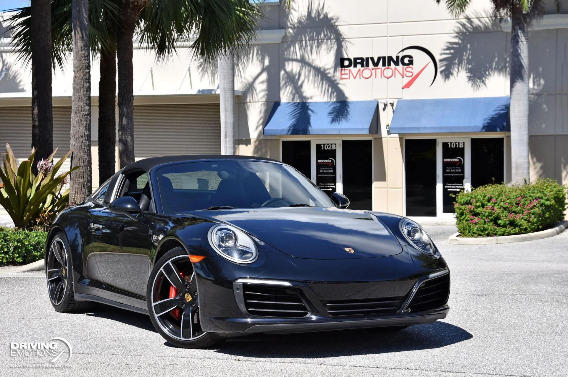 mph043_6708081_868_p44_l_c1eef0c305