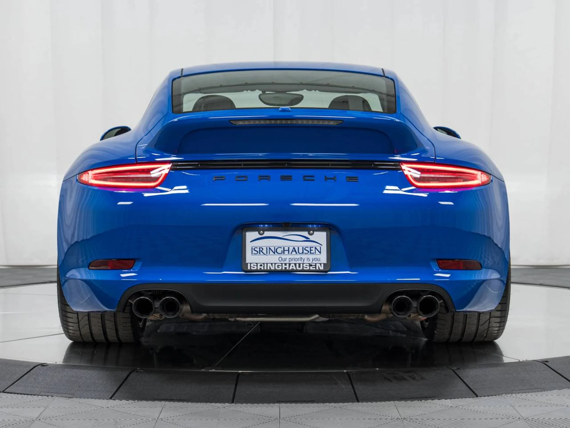 mph043_67858698_1280_f1fd8e9c92