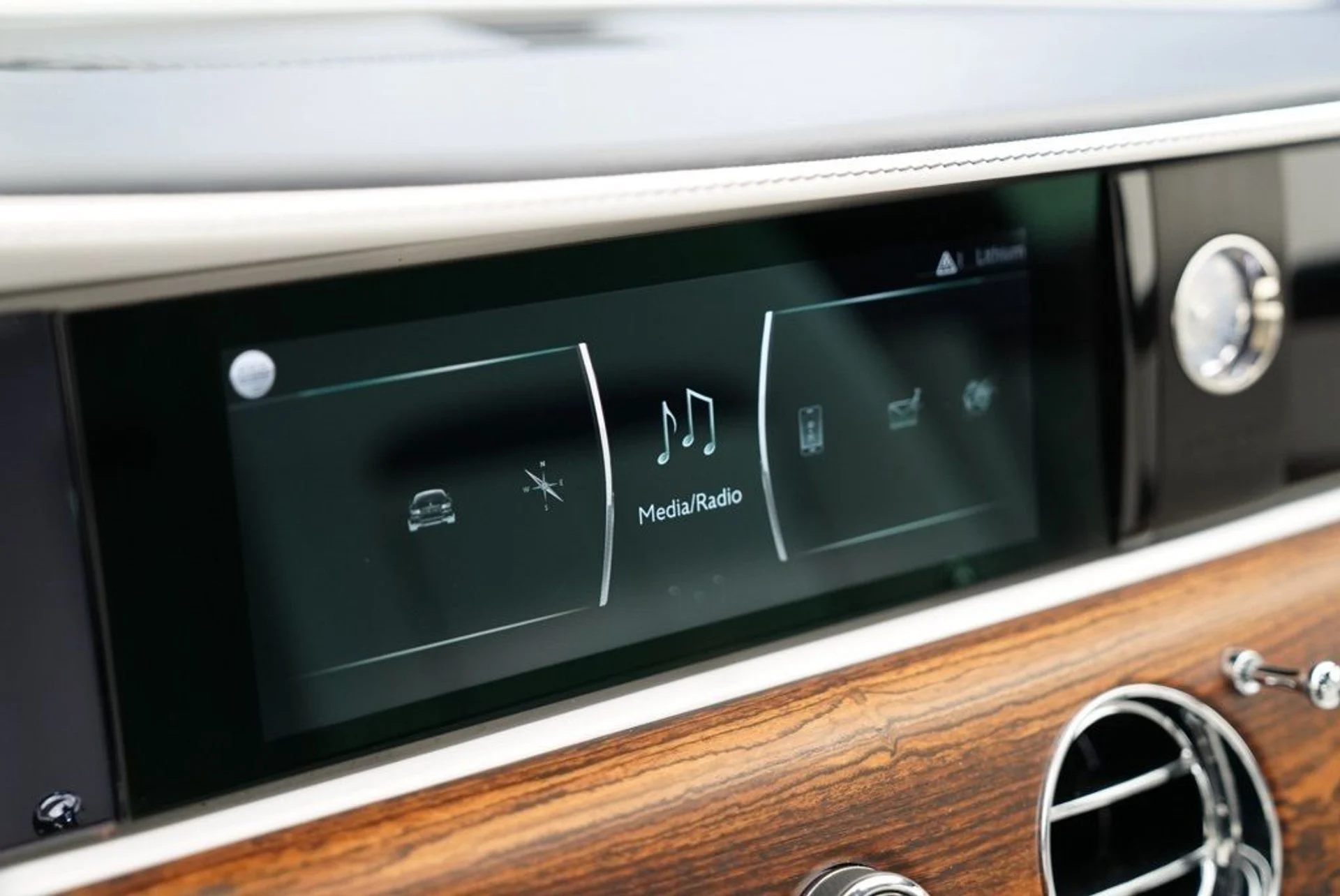 mph043_679304791_02a4y341egoe9nqq2ze440brtfxu_4e47b2bfe1