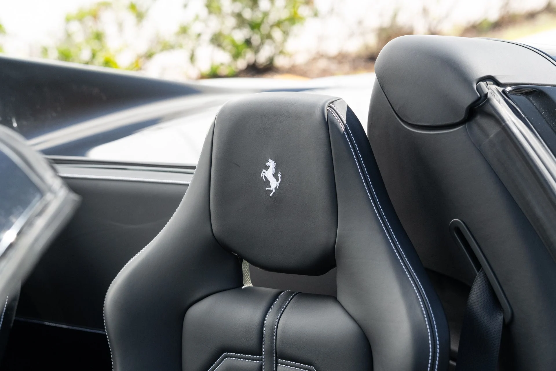 mph043_683744826_Used_2017_Ferrari_488_Spider_1771888975_2e2b760836