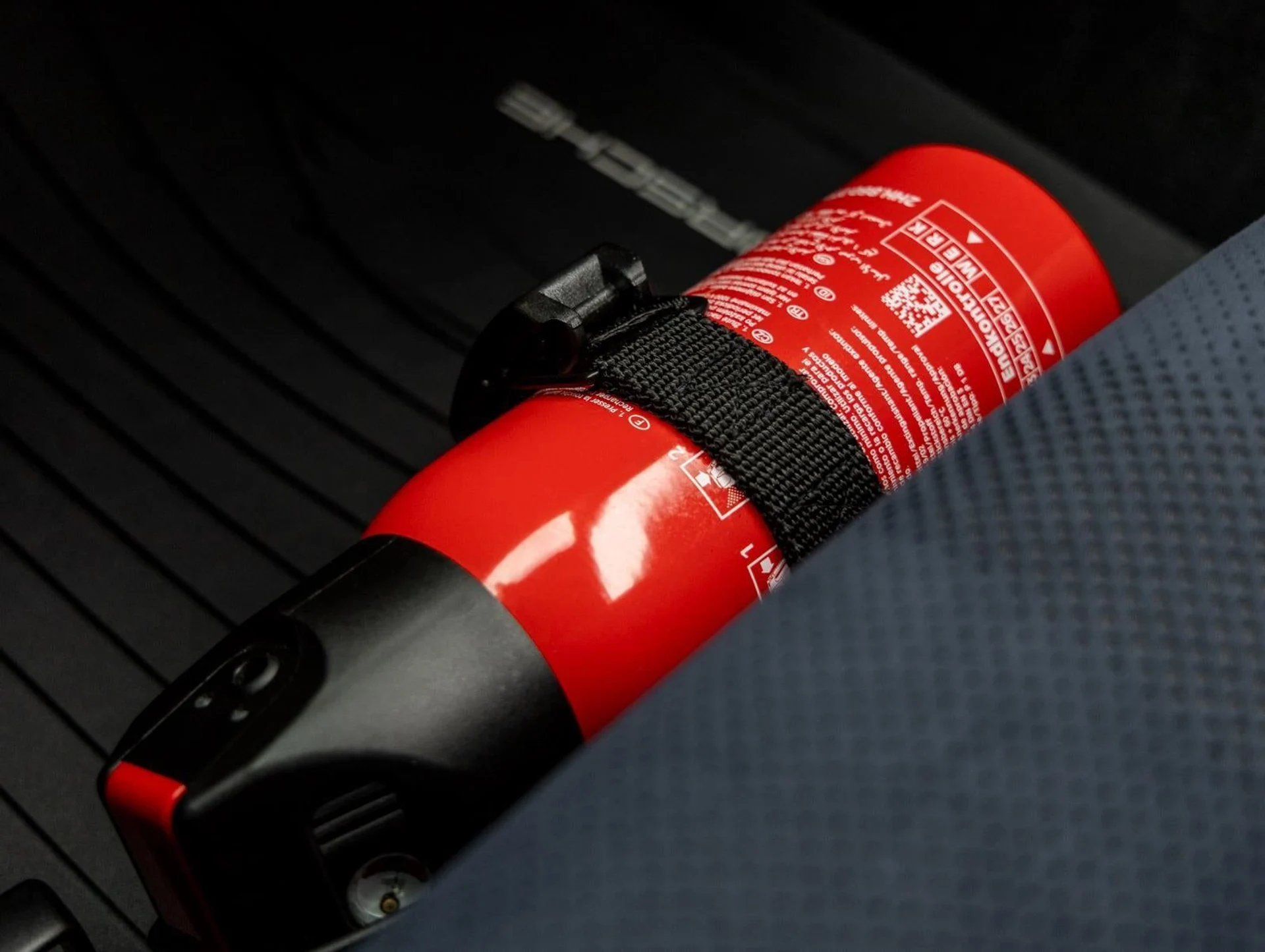 mph043_69105361_44_528c96e044