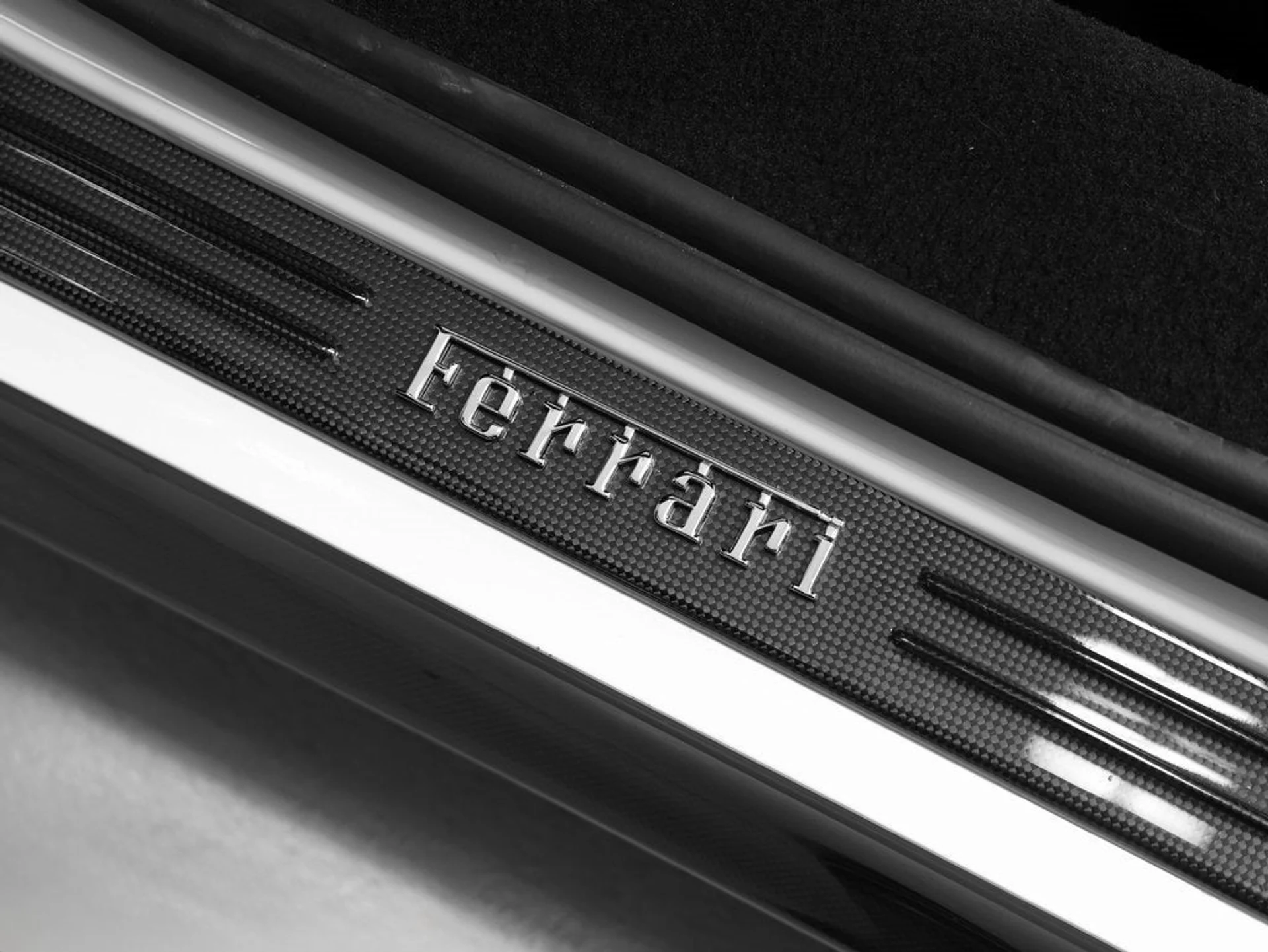 mph043_69203785_44_8e9b3a4c15