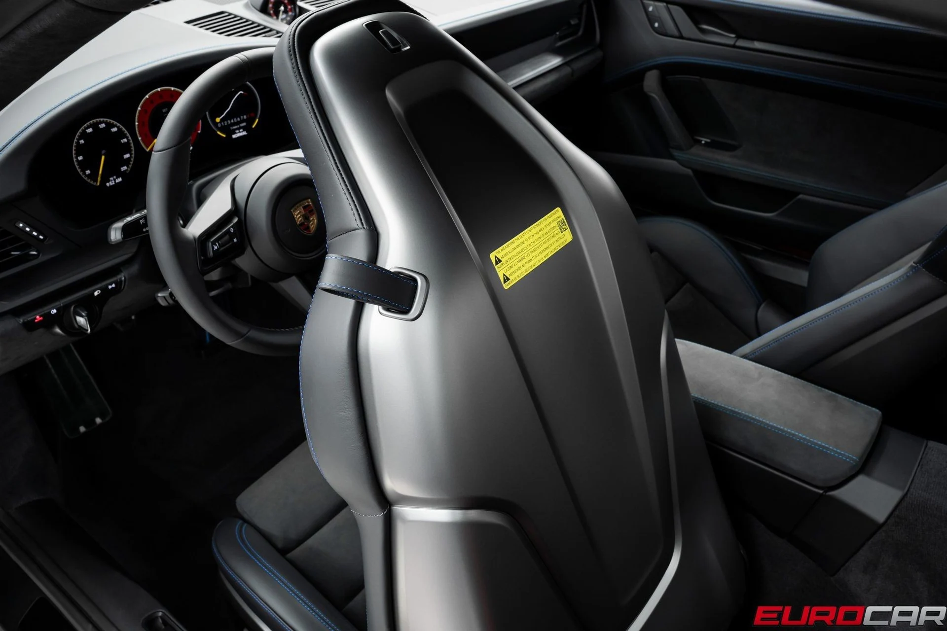 mph043_702799927_image_44_462a648b1f