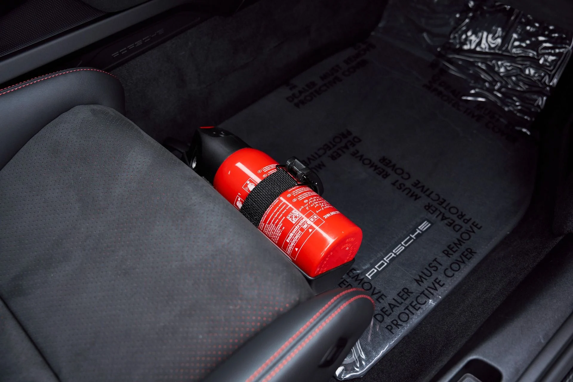 mph043_706071237_Used_2024_Porsche_911_GT_3_RS_1767150534_6c04e1da9a