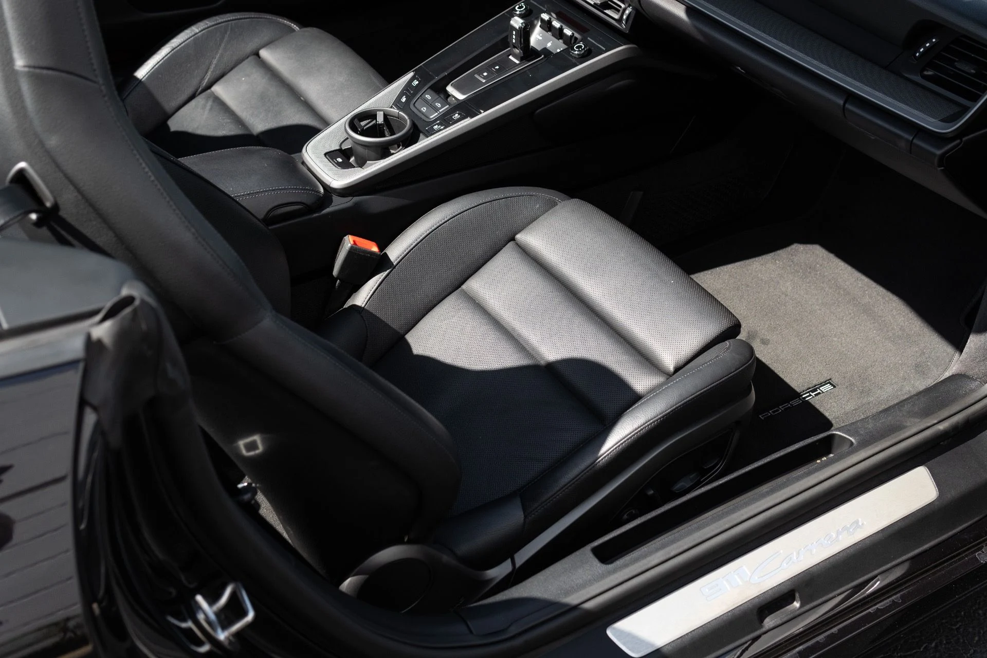 mph043_721995452_Used_2021_Porsche_911_Carrera_1772596654_a3426b25b6