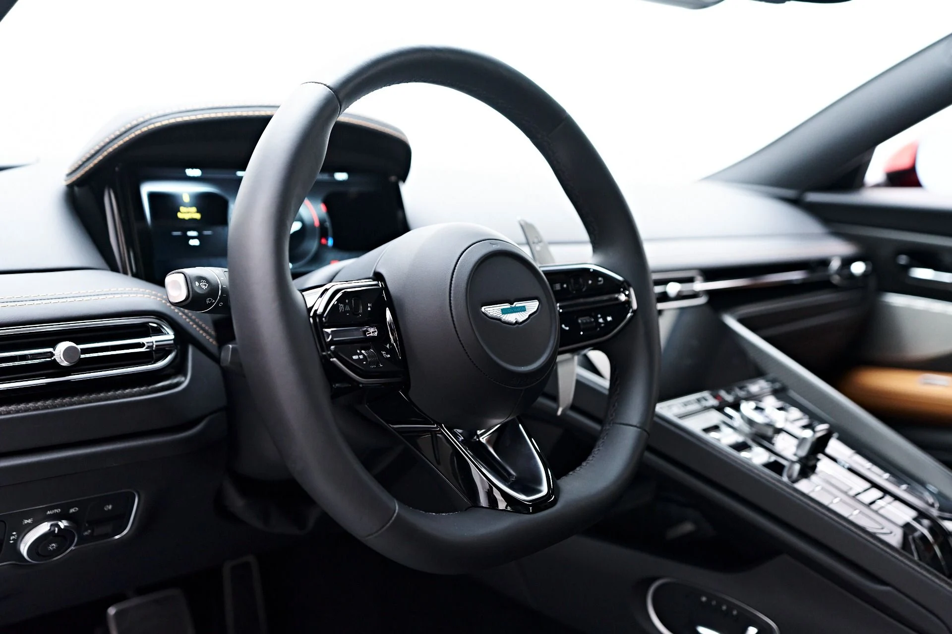 mph043_727871690_Used_2024_Aston_Martin_DB_12_1756329442_f8fd375d68