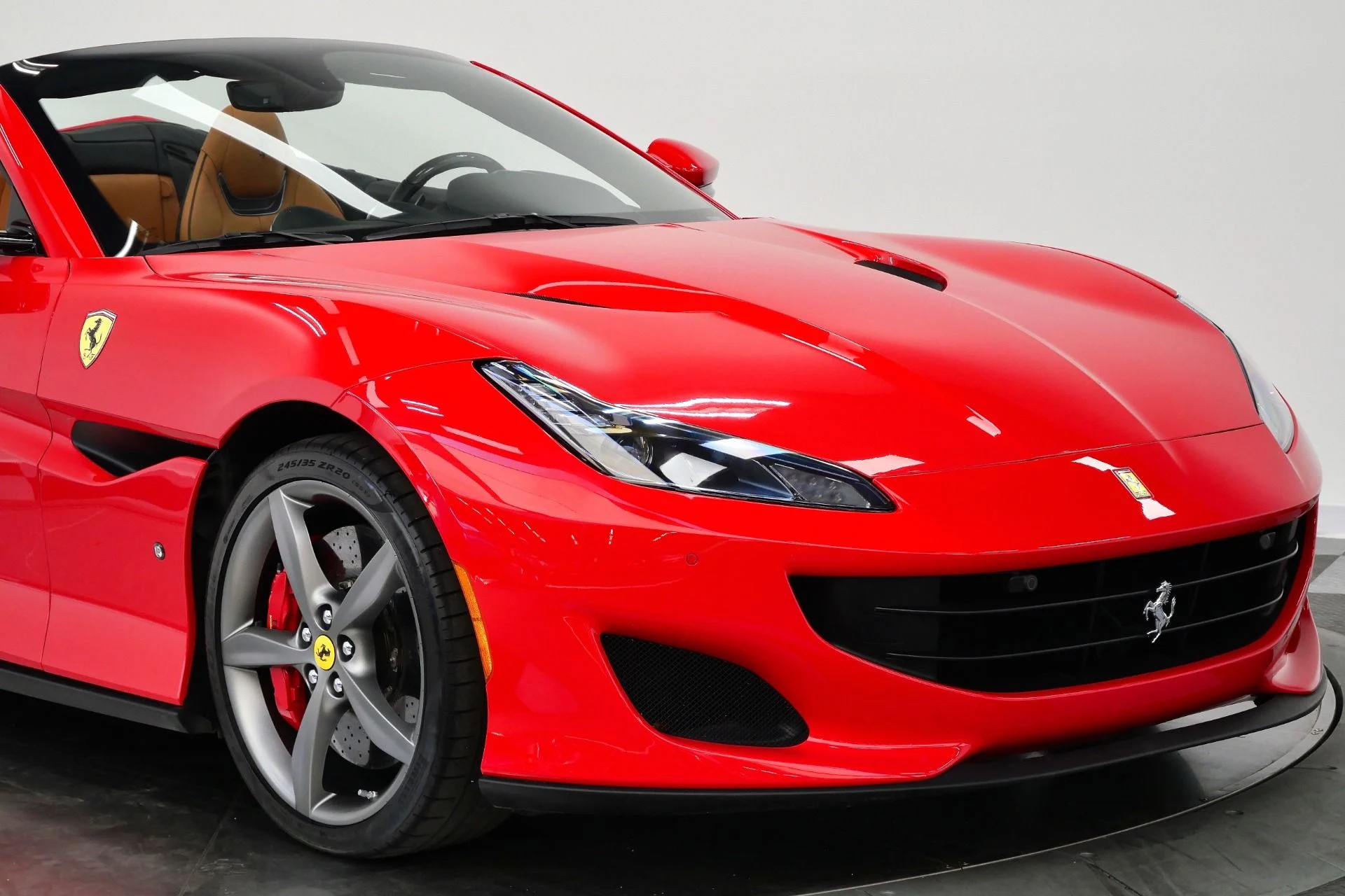 mph043_743998591_Used_2019_Ferrari_Portofino_Daytona_Seats_High_Power_Hi_Fi_Carbon_Fiber_and_Leather_Steering_Wheel_1775750946_754e053447