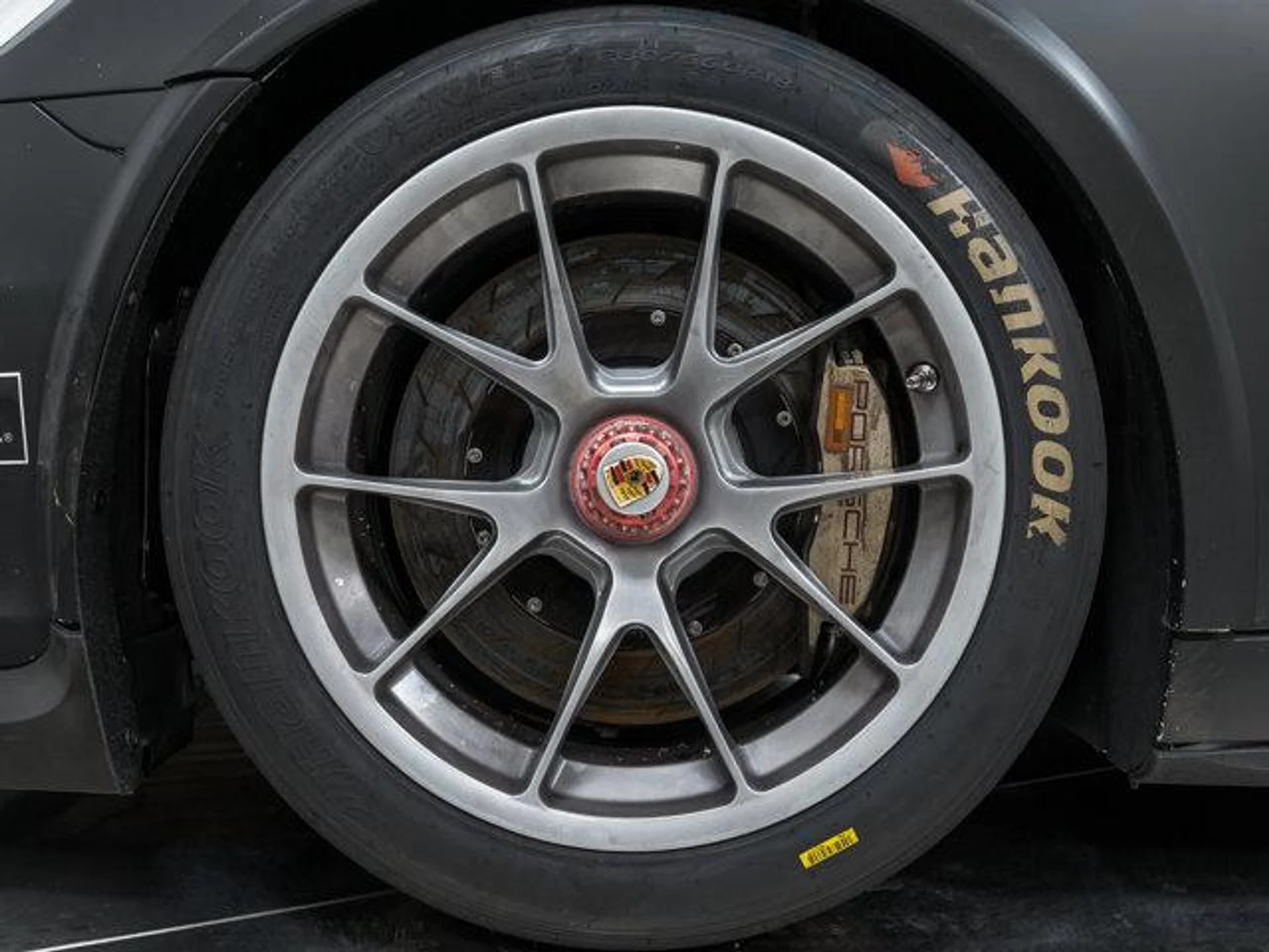 mph043_750642903_Ml_J_By_Uk_A_Ov_An5s_G_Rby_C6_L3_Rw_Sr_A_ab4c836c8a