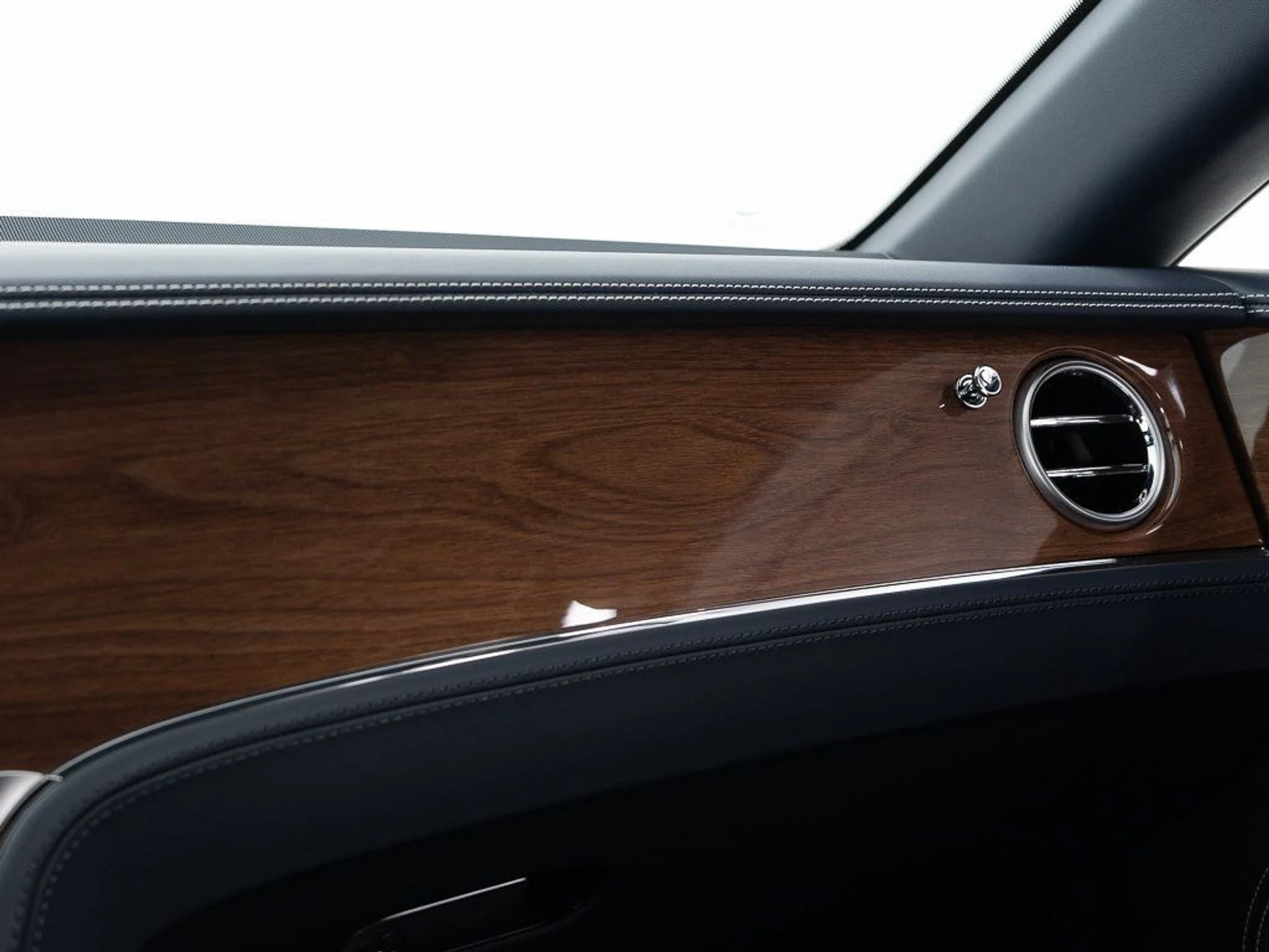 mph043_750920715_91087cc00ae5bba5b5cae711b5db779e_1360ebc22d