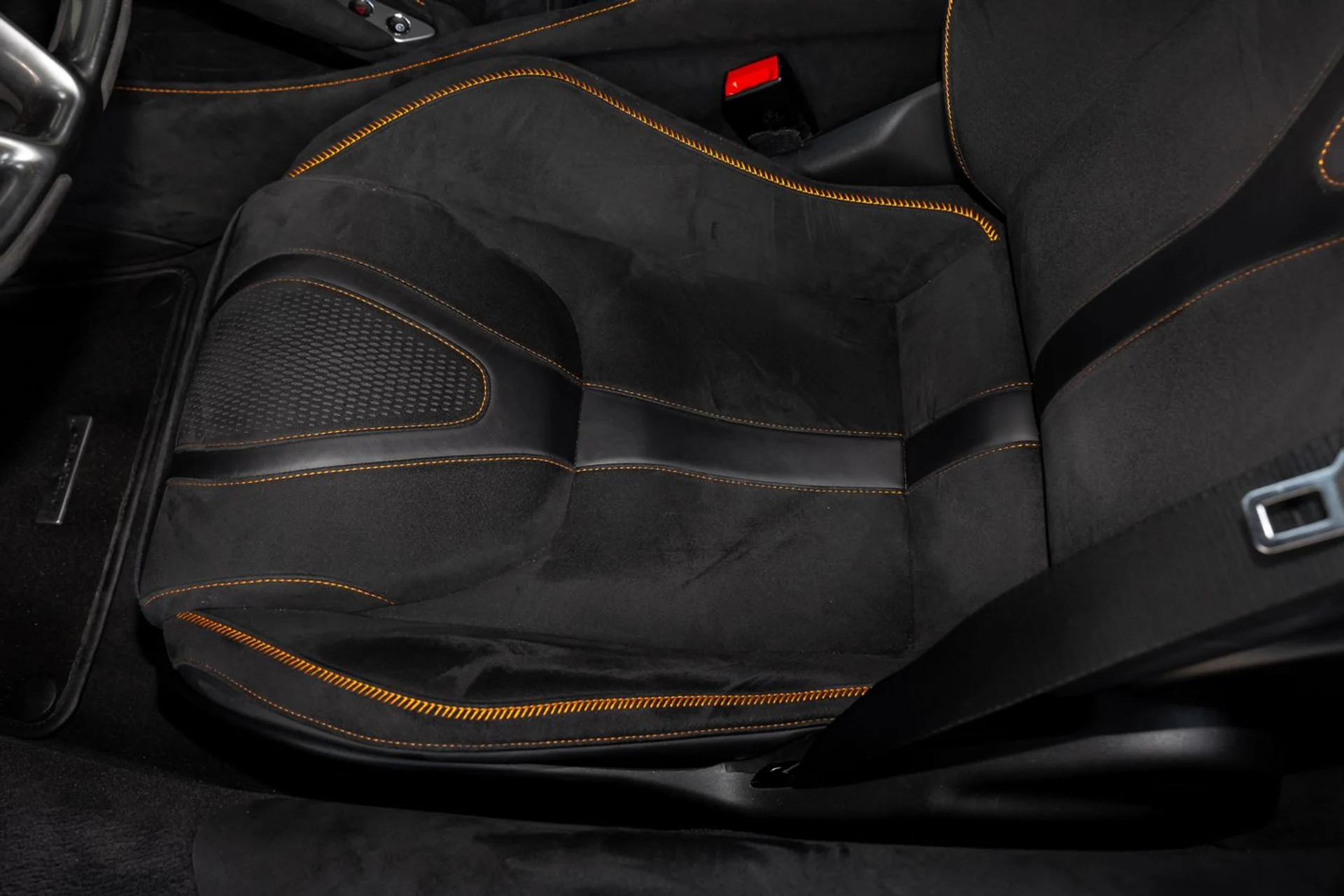 mph043_771836082_538_p44_l_27356970c9