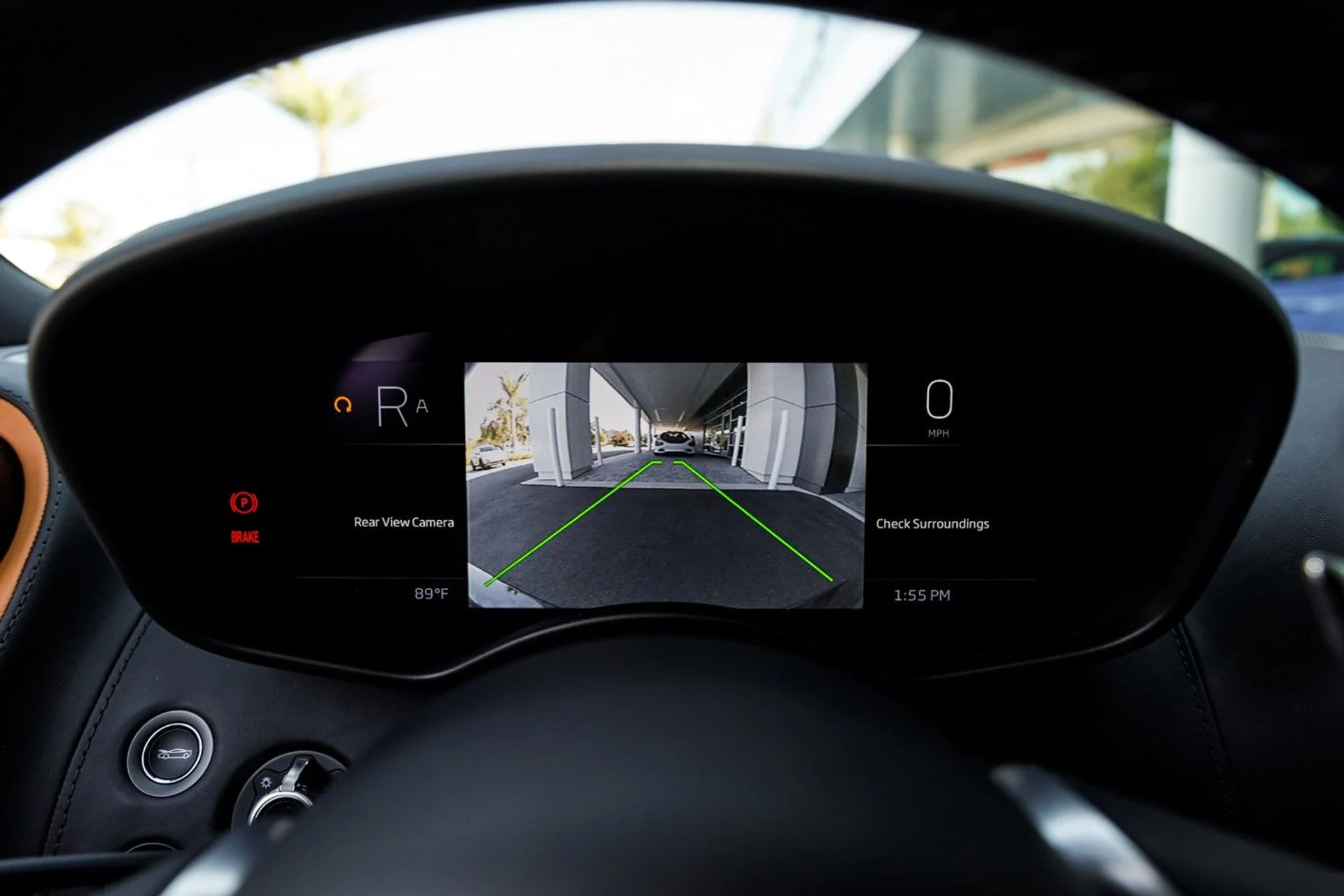 mph043_773165666_638_p44_l_5e840b5b8b