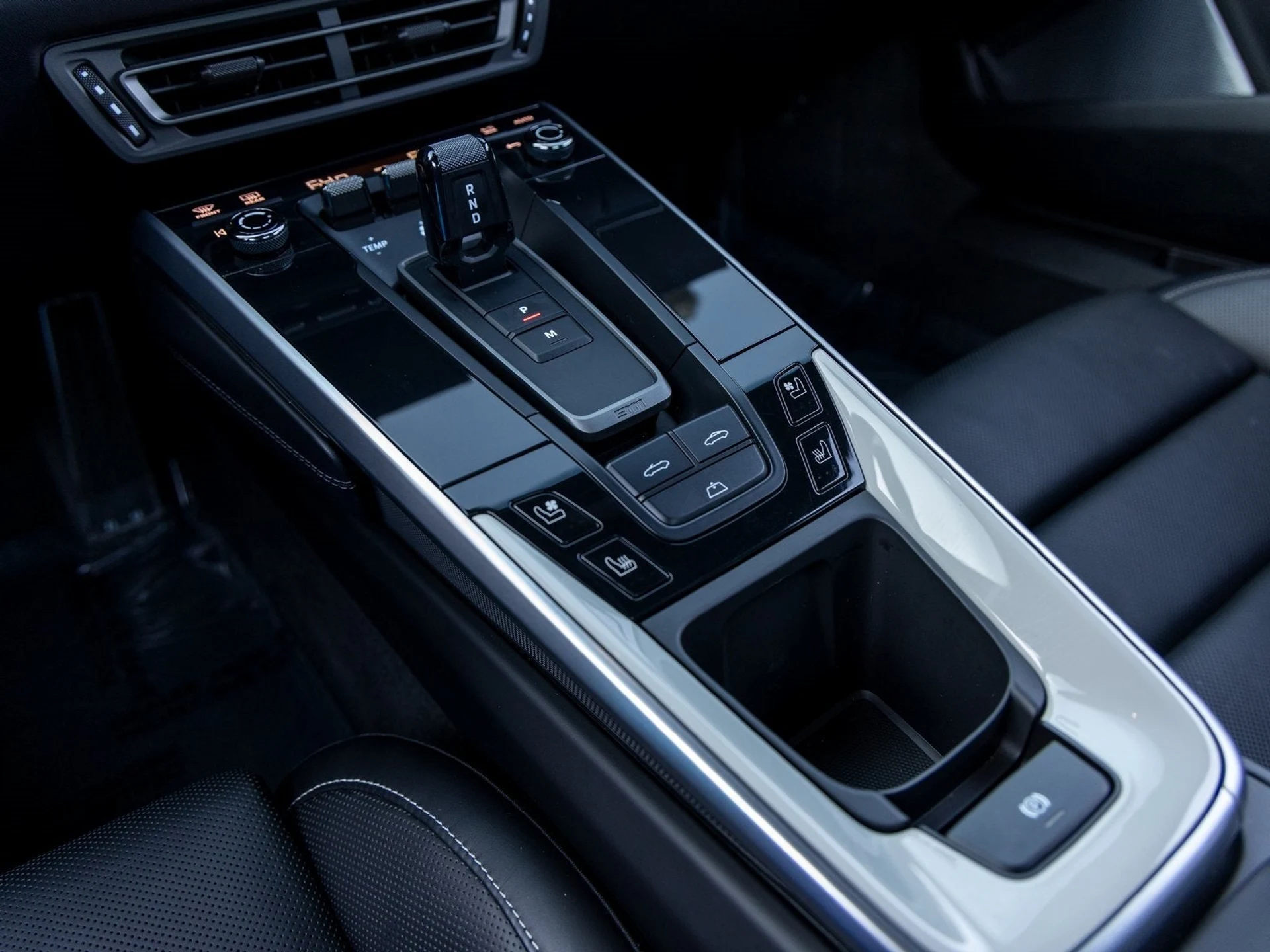 mph043_796727805_44_1960f1374c