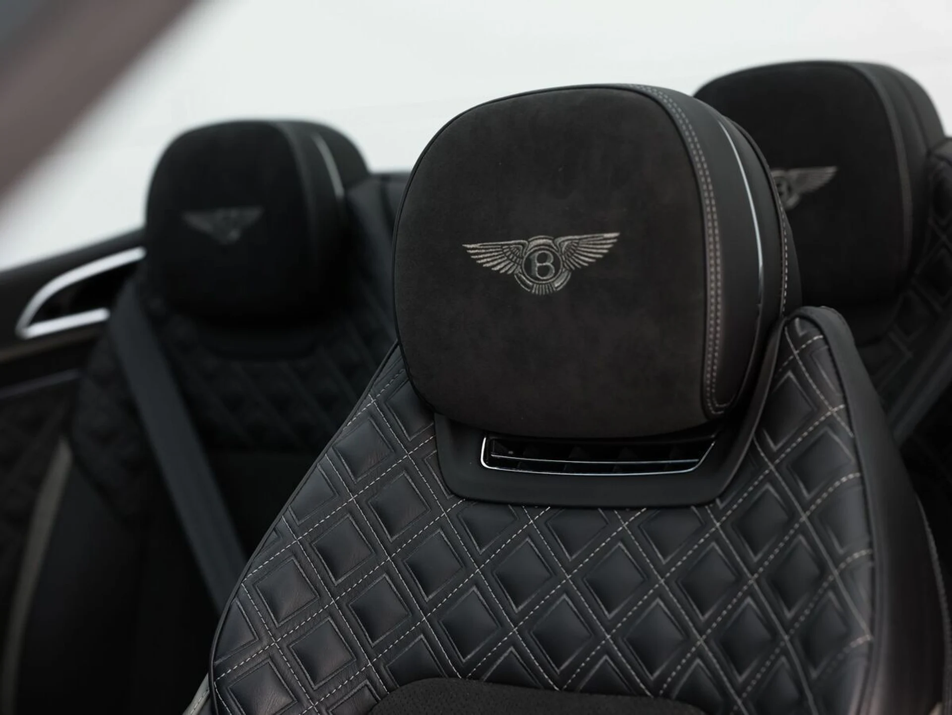 mph043_800609981_iafs2wvzr70ai0e3vmz0lvl336mo_f4255841da