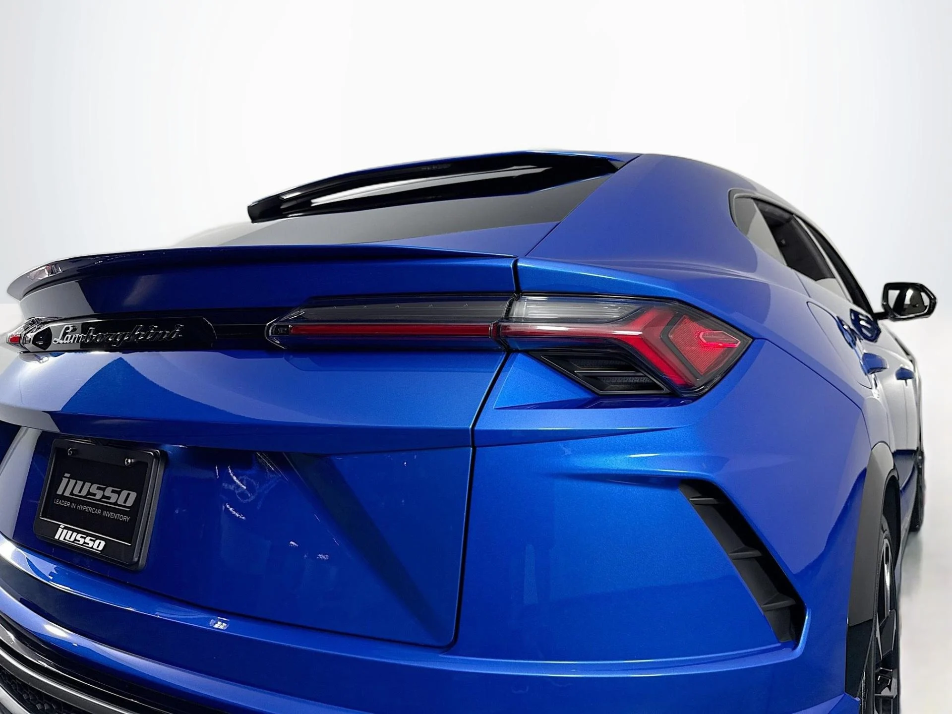 mph043_804985419_Used_2021_Lamborghini_Urus_1783027588_ef7bdf7b3c