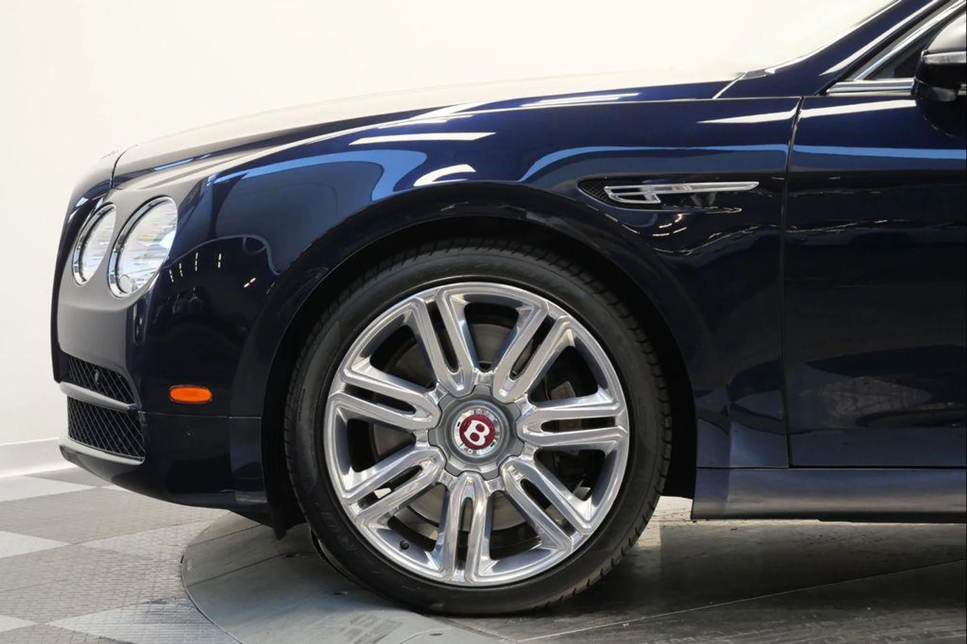 mph043_806071336_h_Jj_PA_Qr_Aaitf_C1levn_Lf_Fmo_W5g_I_e79ed3c59c