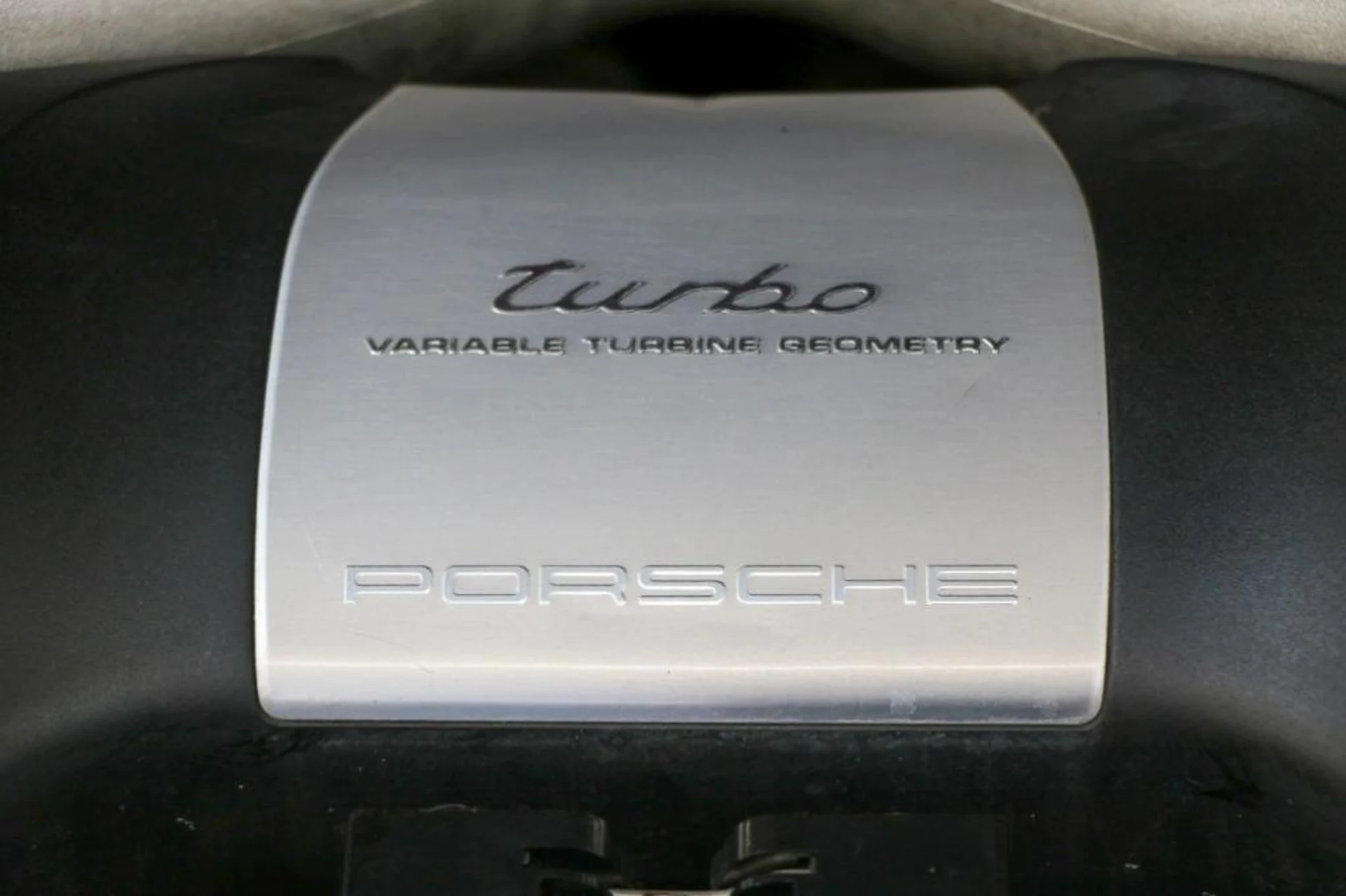 mph043_817044057_ch_N6e9v_M_Hixdba_Pv_Hi_Mwyi_Q4p_U_7cdc3829cd