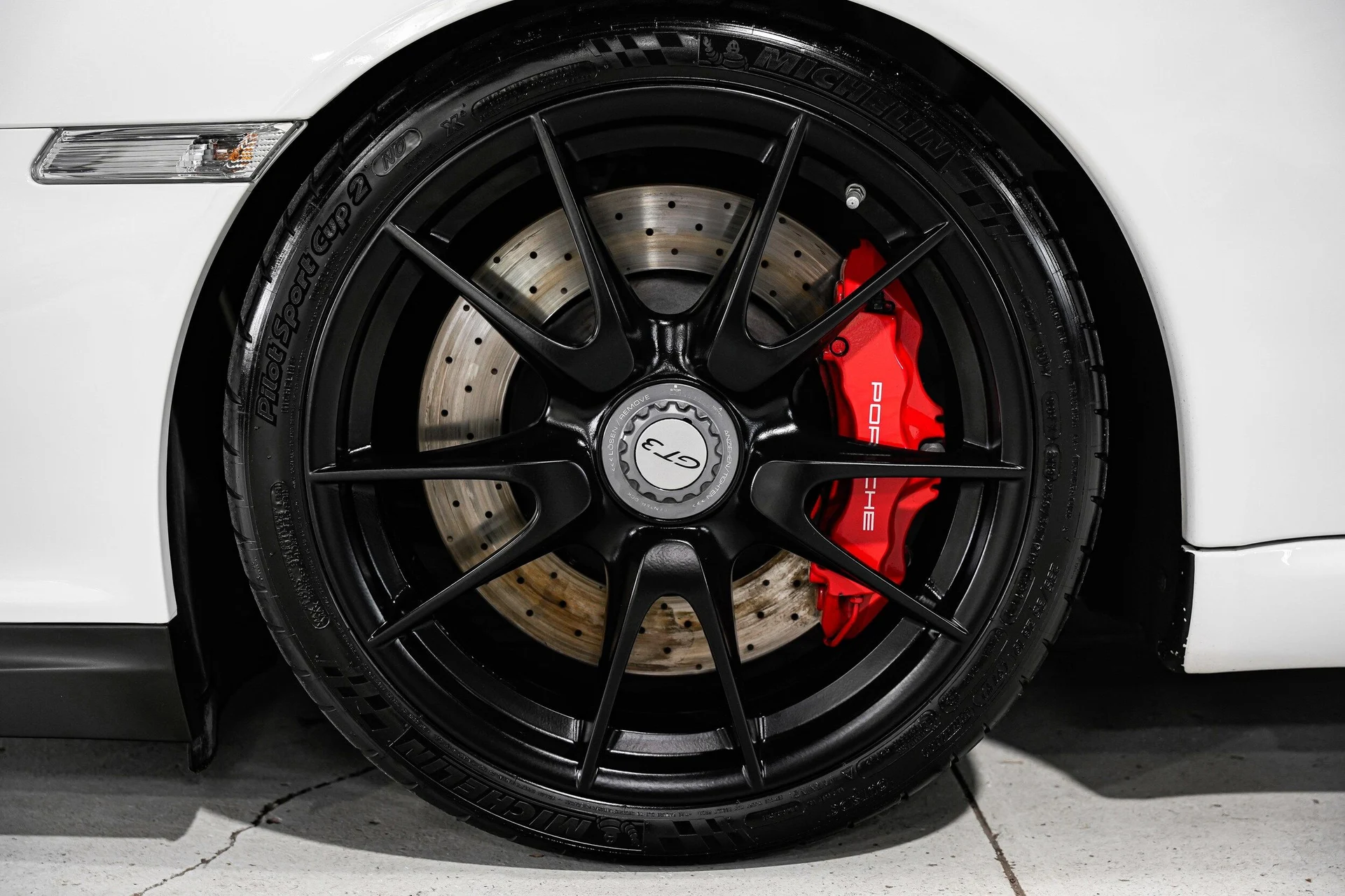 mph043_817550304_a30eeb06e0f3cd177f801863e5393809x_318ab510b2