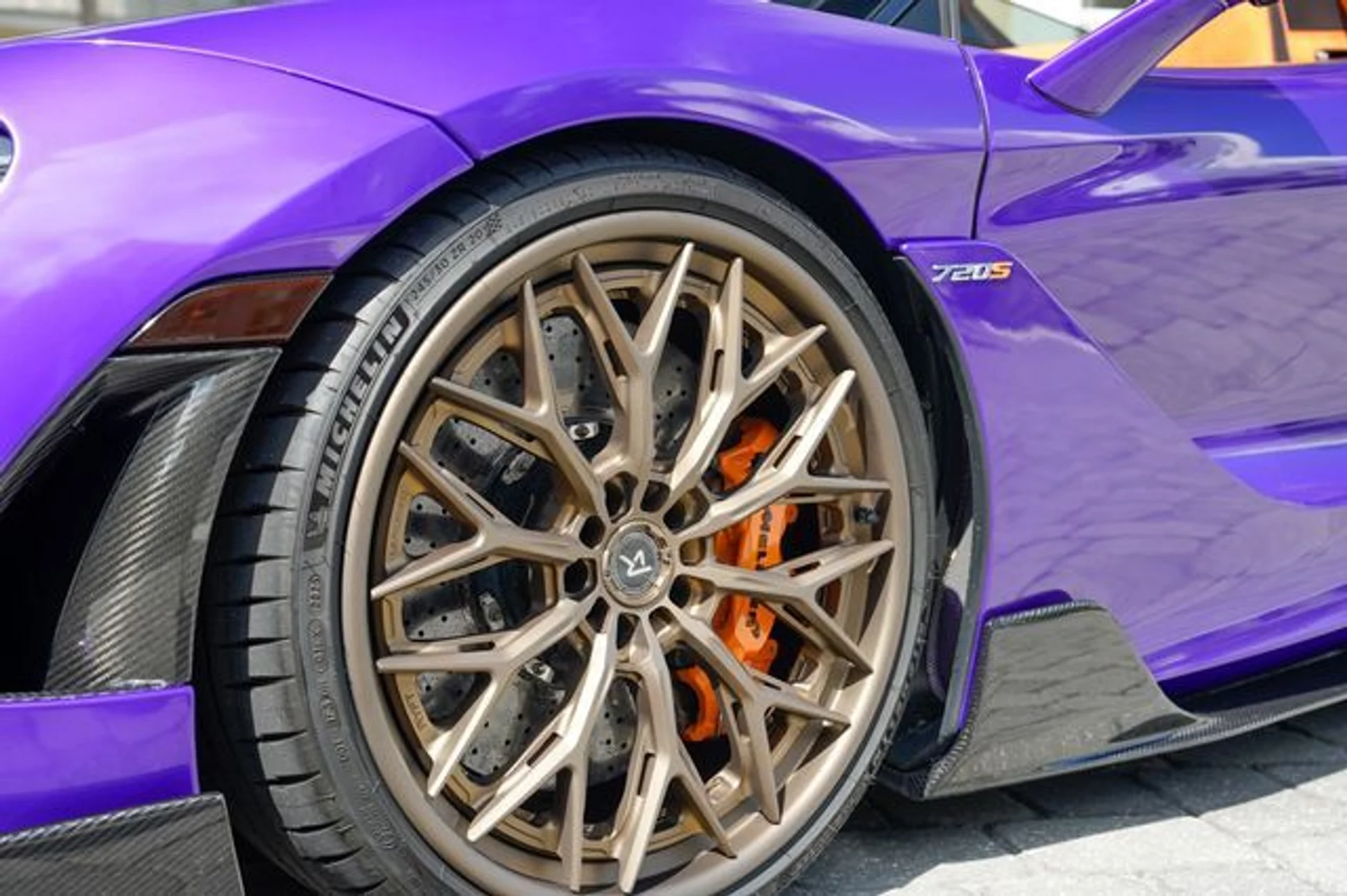 mph043_823211791_22996638_44_1a2b8b04a3