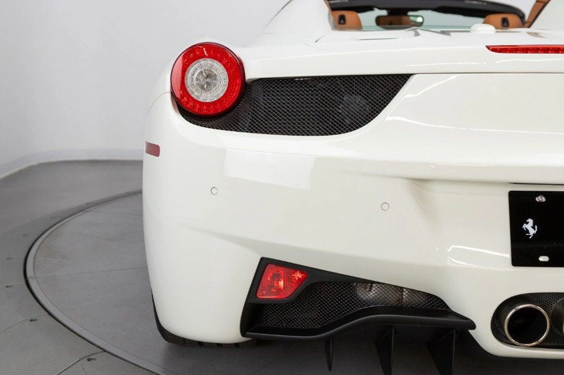 mph043_826263101_Used_2014_Ferrari_458_Spider_1788615027_9c2bb72e2c